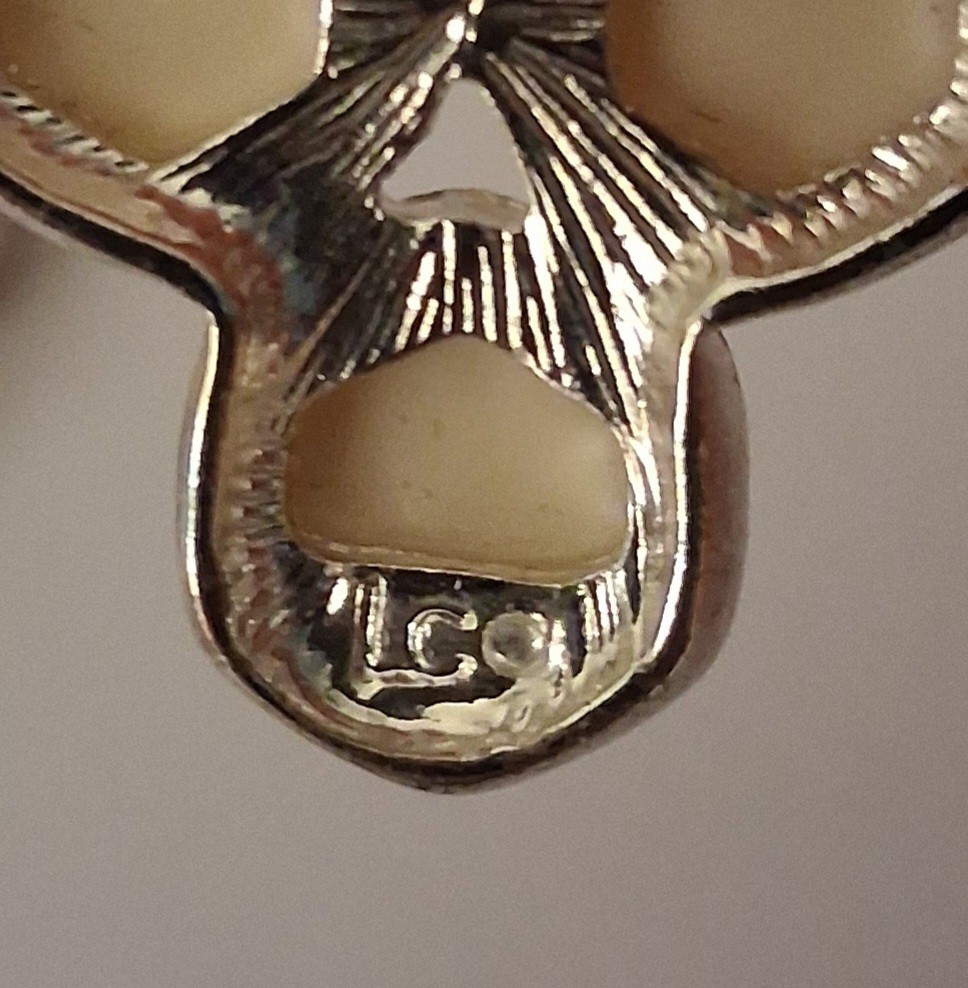 Silver Tone Flower Dangle/Drop Hook Earrings Bezel Set Round Cream Stones.