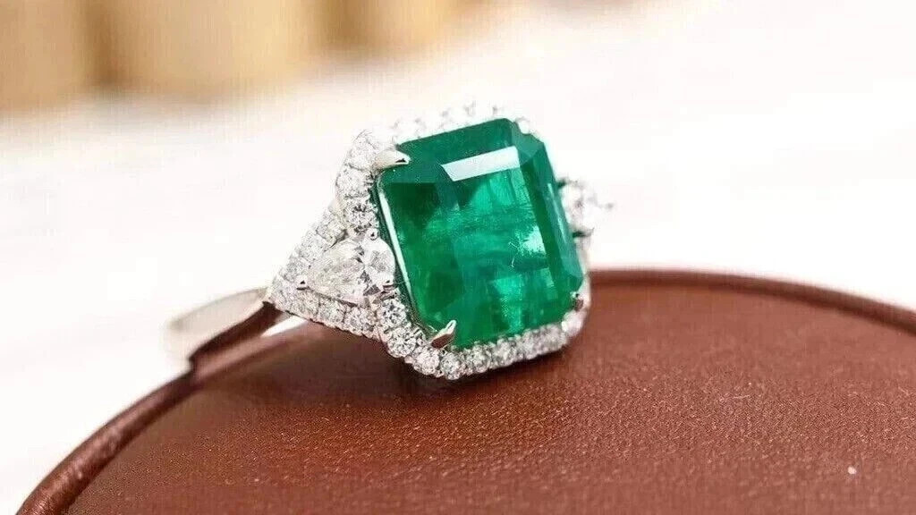 6.80 Ct Emerald Cut Natural Emerald & Diamond 14K White Gold Wedding Ring