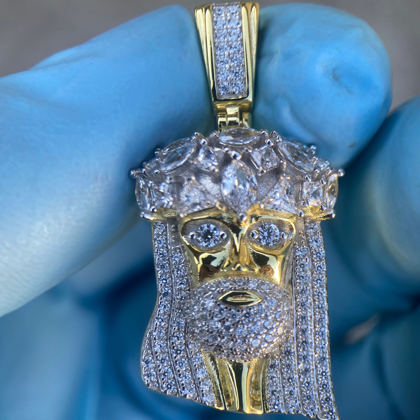 14K Gold Plated 925 Sterling Silver CZ Jesus Piece w/GP Brass Figaro Chain 24″