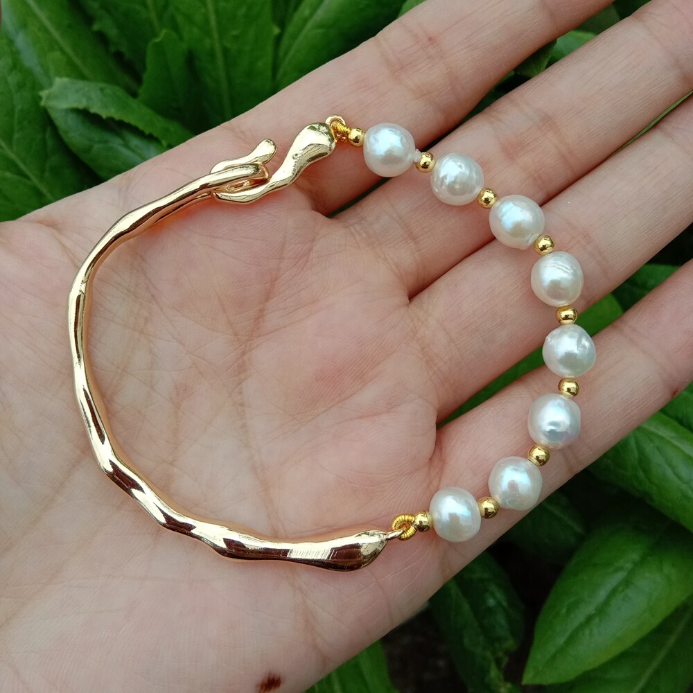 Cultured White Pearl Bracelet Natural Pearl Gold Plated Bangle Bracelet