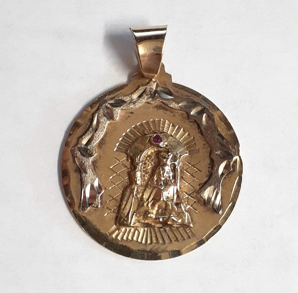 (RI4) 14k Yellow Gold Religious Pendant / Charm (7.7 Grams) Size 1-5/8″