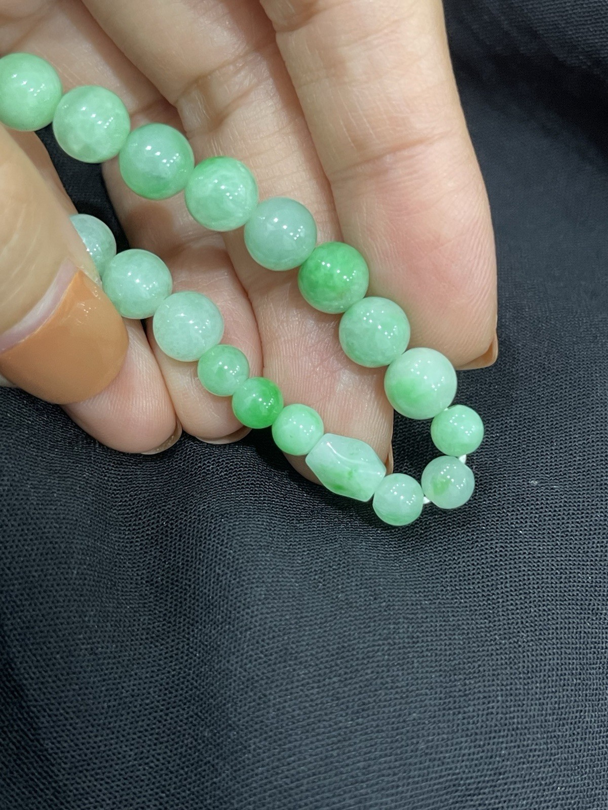Natural Type A Burmese Jadeite Bracelet 15cm Apple Green 7.4-7.6mm Round Beads