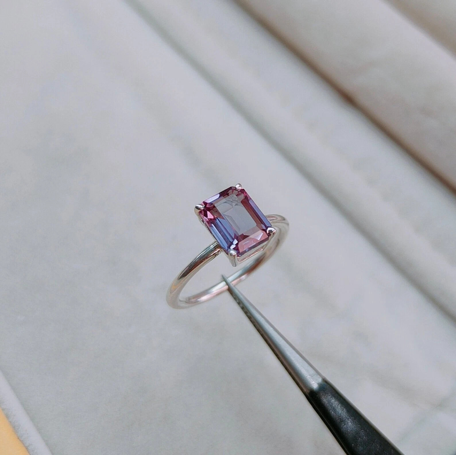 Certified 7 Ct Natural Alexandrite Emerald Gemstone Ring – Crafted 925 Silver