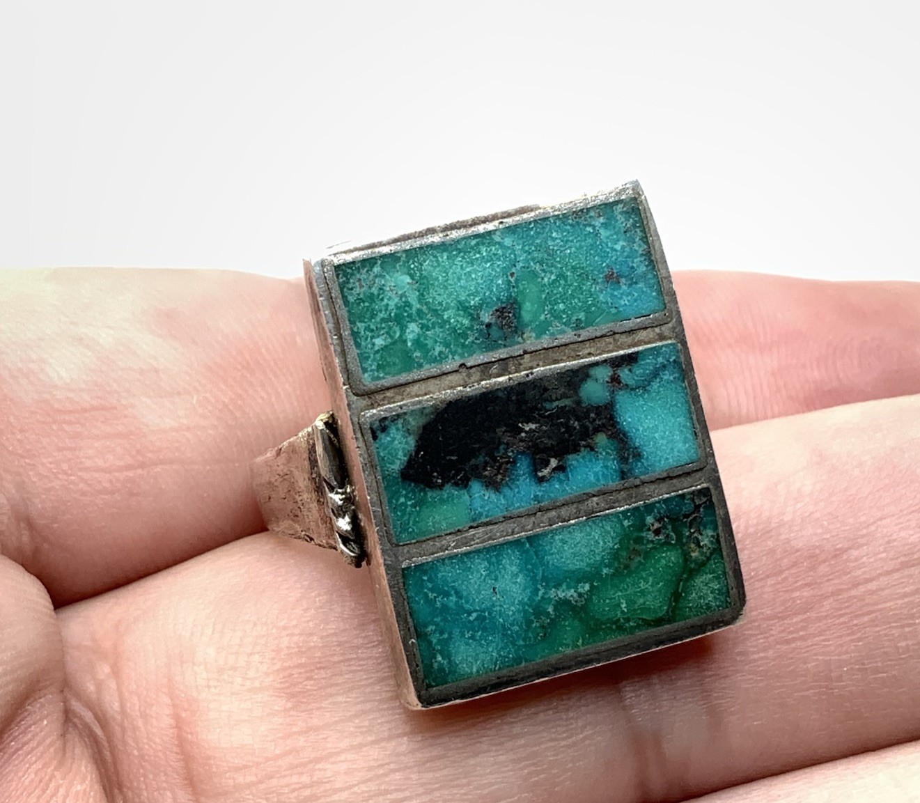 Old Pawn Navajo Sterling Silver Turquoise Flush Inlaid Stones Band Ring ~ Sz. 8