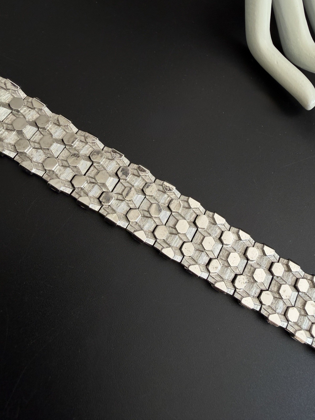 BOUCHER Signed 7804B Silver Hexagon Link Wide Gate Panel Bracelet Safety Chain 7