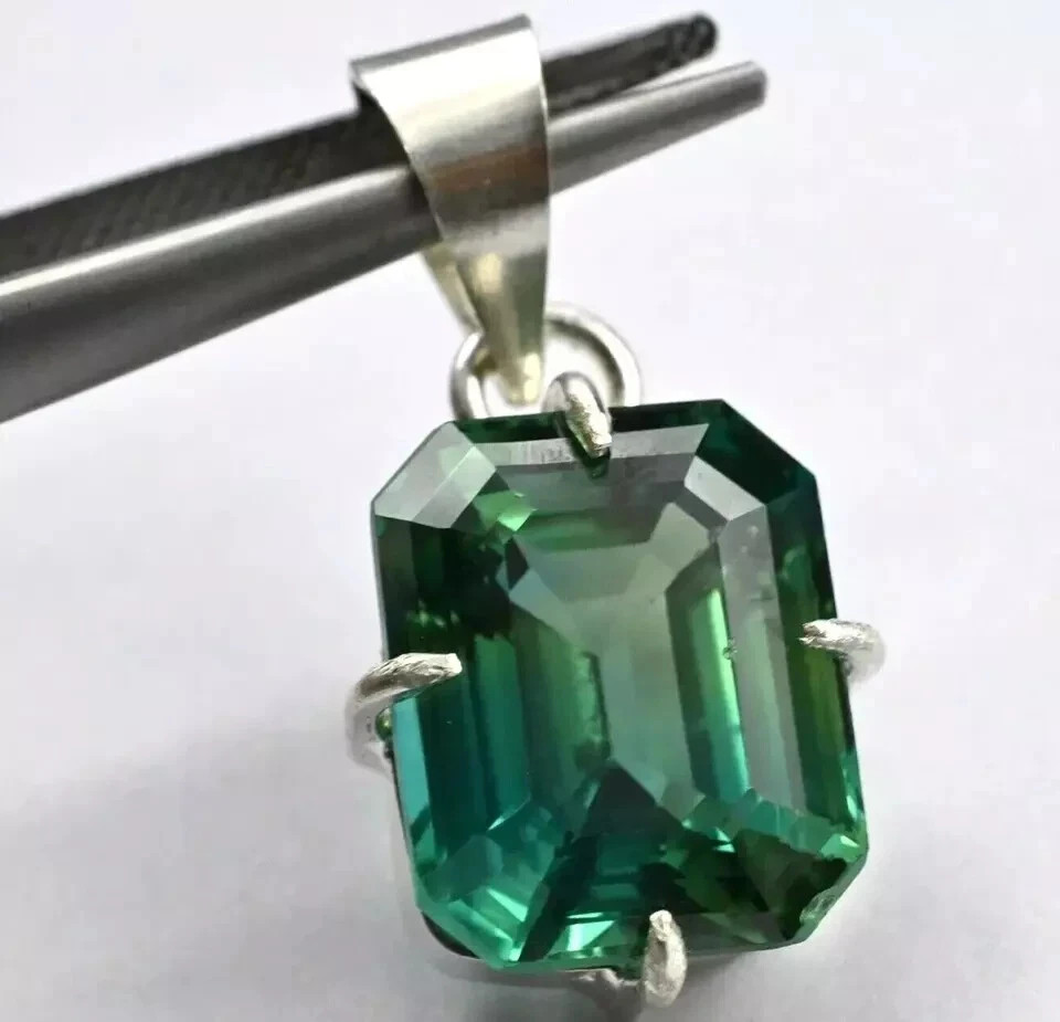 Certified 30.20 Ct Natural Emerald 925 Solid Silver Emerald Cut Pendant Gemstone