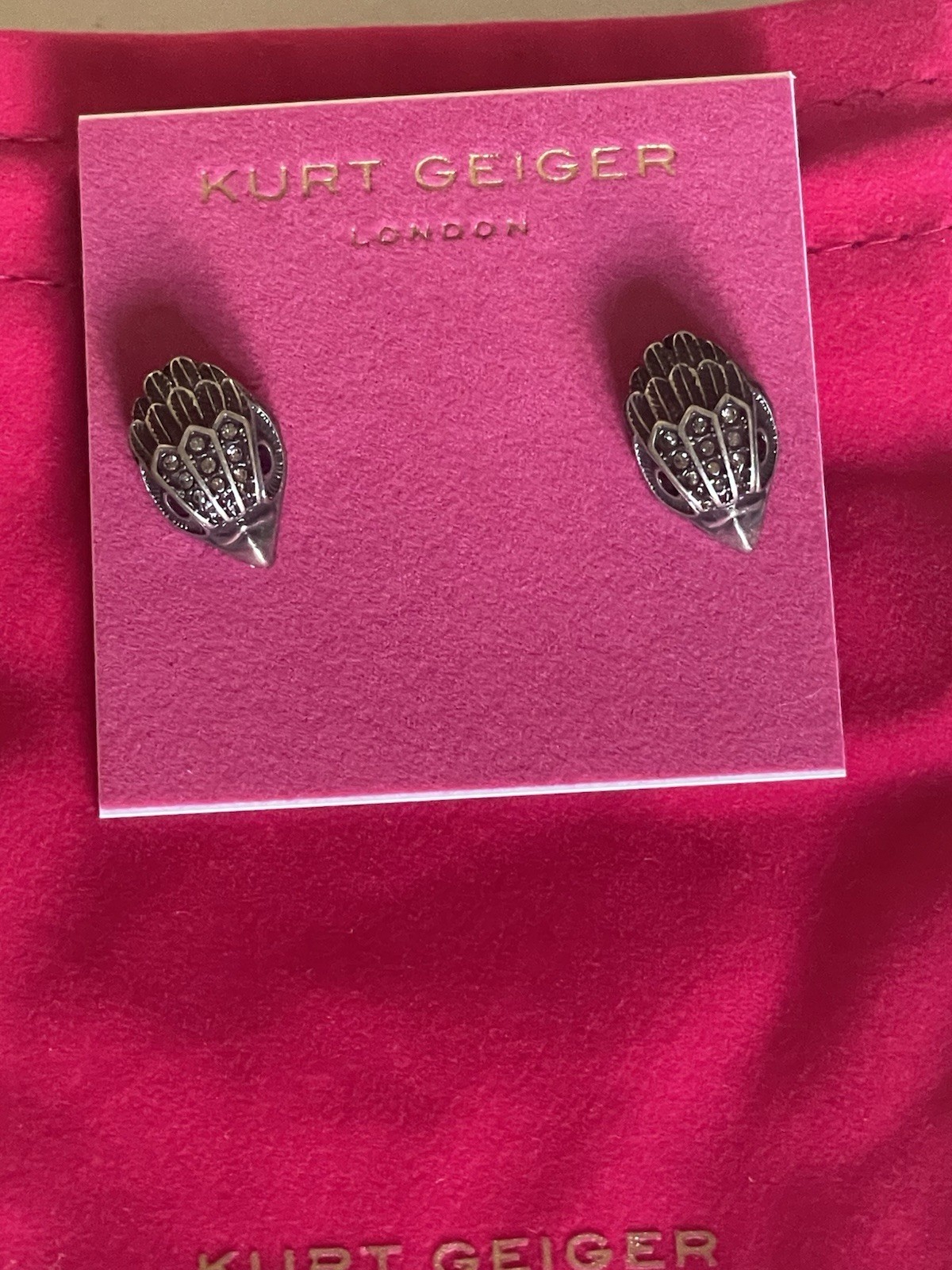 KURT GEIGER LONDON GUNMETAL EAGLE HEAD STUD EARRINGS PAVE CRYSTALS 0,75”