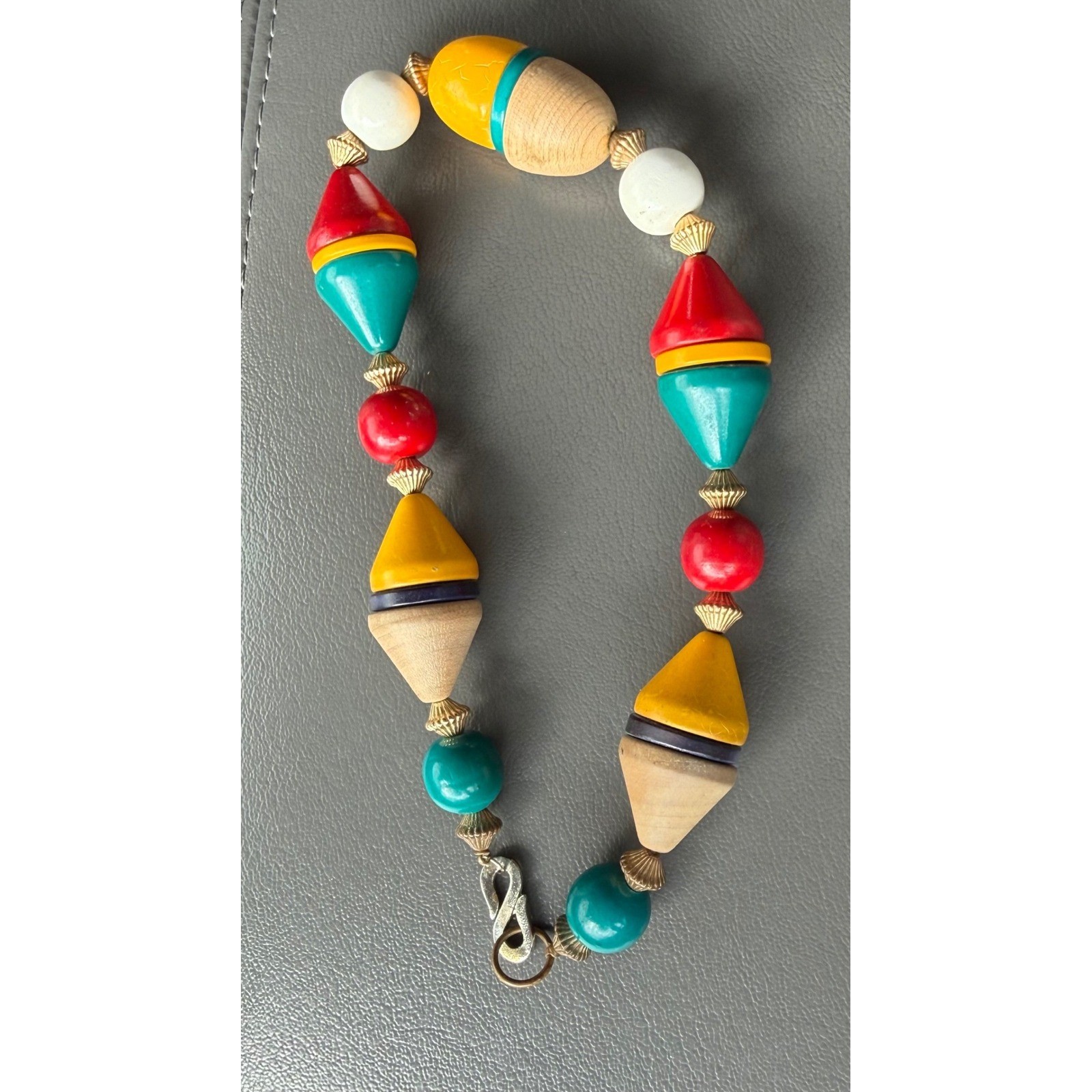 Vintage Chunky Primary Color Geometric Wood Resin Bead Statement Necklace 17in