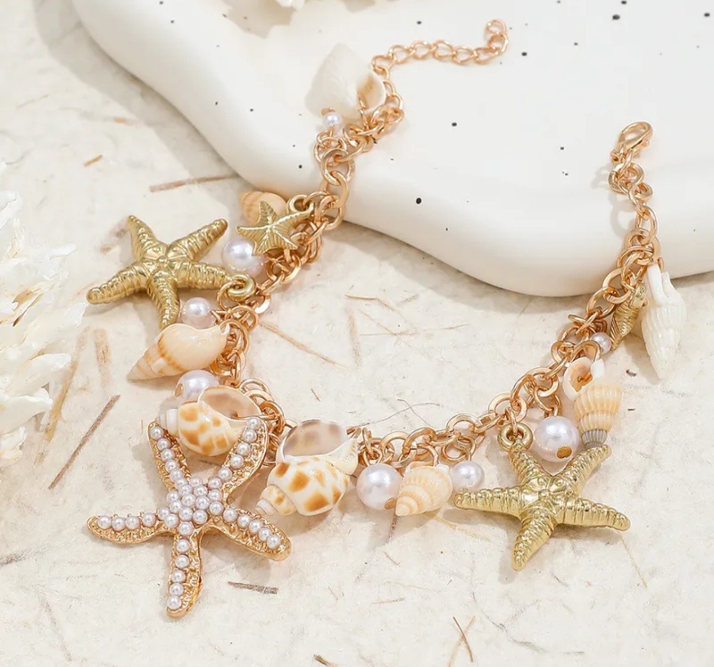 Gold Tone Adjustable Cable Chain Charm Bracelet w/ Starfish Shell & Faux Pearls