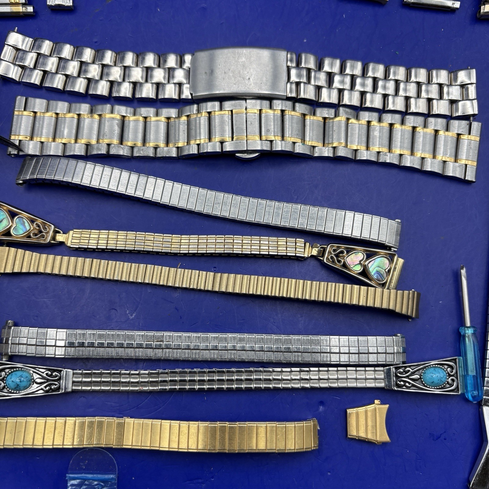 Lot Of Assorted Watch Bracelet, Strap, Bands Modern Bulk Parts/Repair/crafts