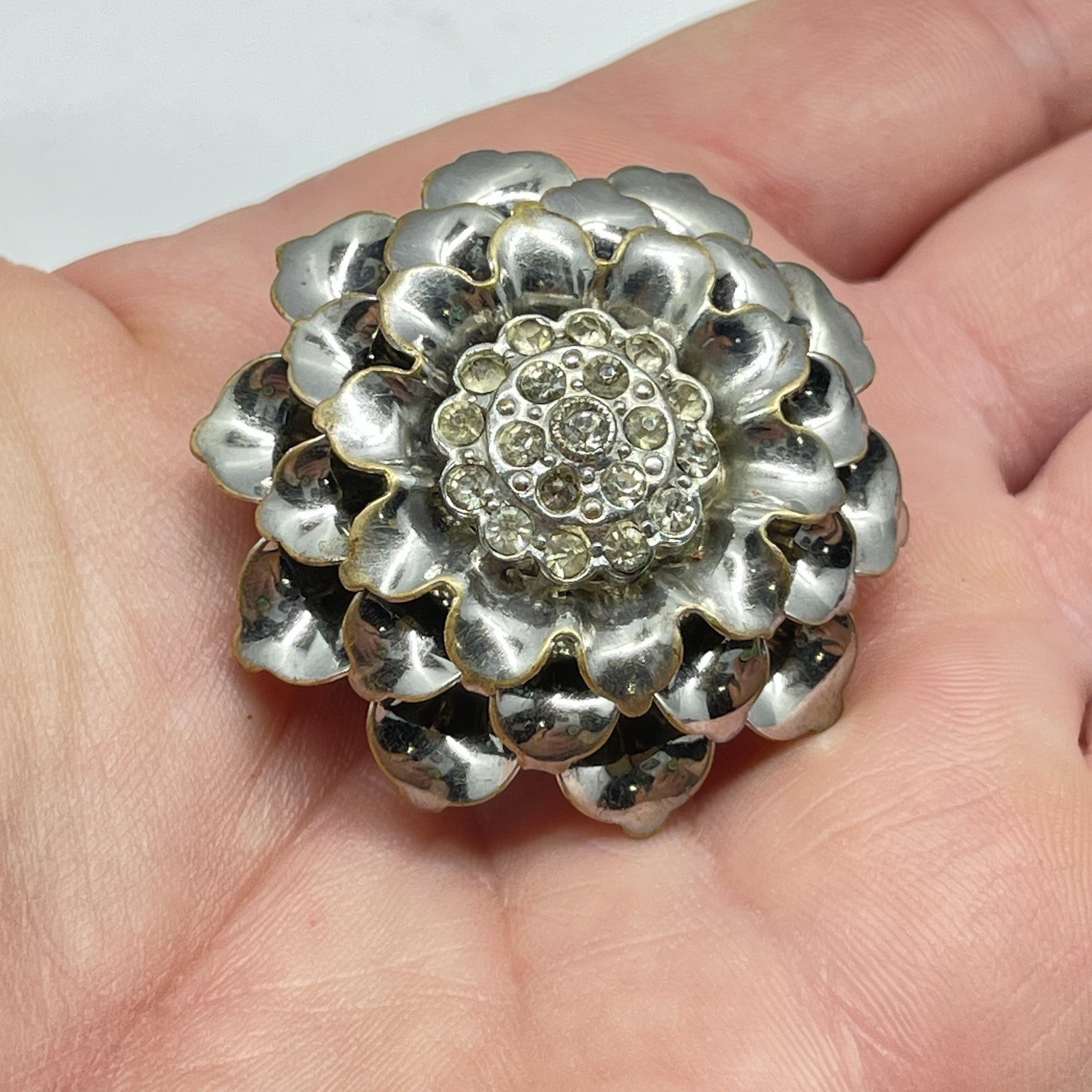 Brooch Silver Tone Flower Layered Petals Rhinestone Center No Mark -Flaw