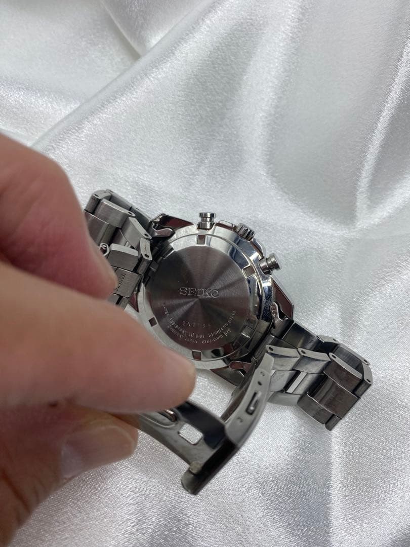 SEIKO Chronograph White Dial 100M Watch 40mm Wrist 20.5cm Date 6t63-00d0 Japan