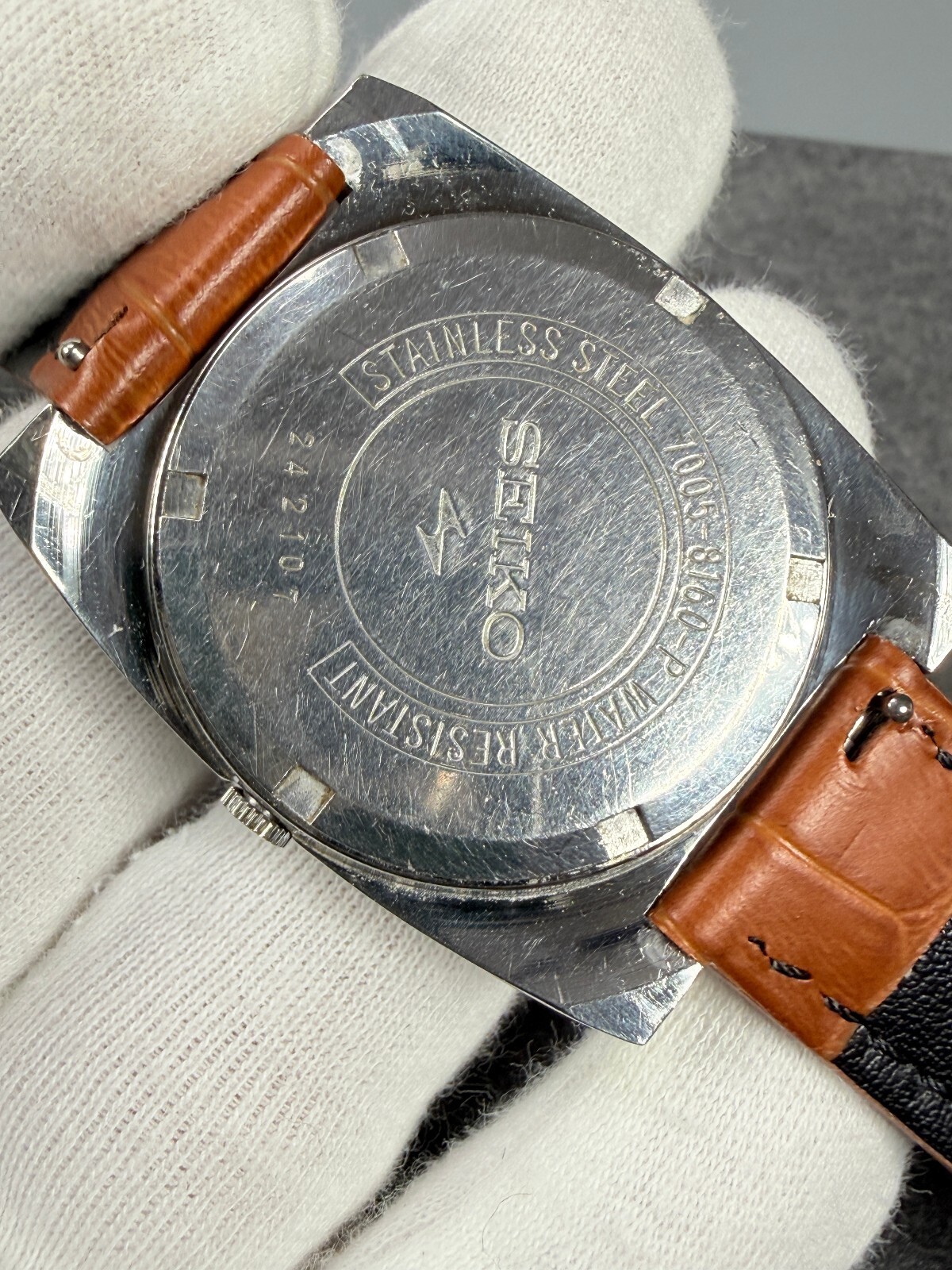 Seiko 7005-8160 Blue Dial Automatic Vintage 35mm New Leather Strap Runs