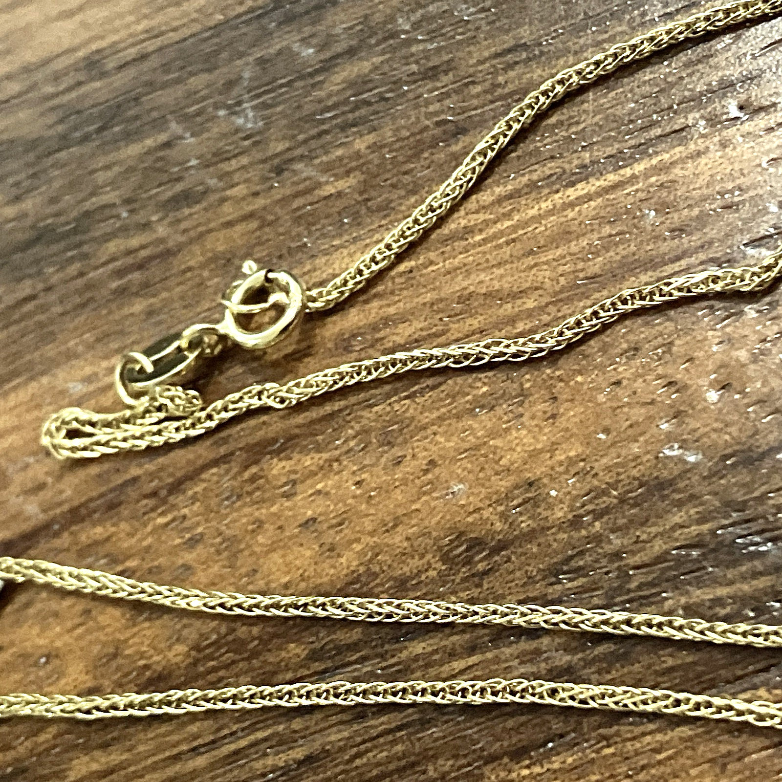 10kt Real Gold Spiga Wheat Semi-Solid/Hollow Chain 1.75grams 24″ Starz Brand NWT