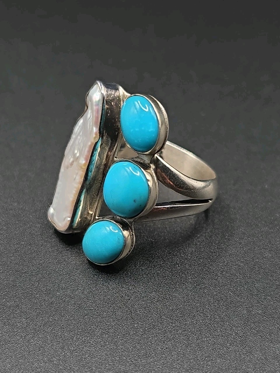 🔥VTG Native American Style Sterling Sliver Turquoise And Mother Of Pearl Ring