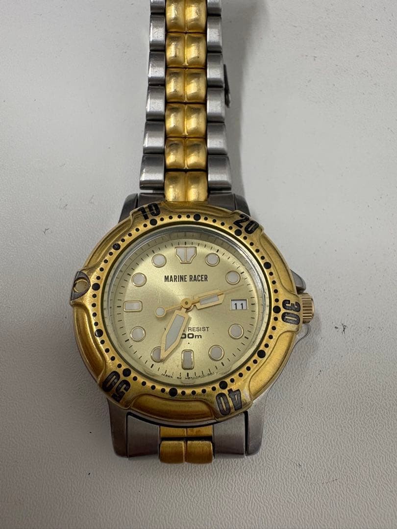 【From Japan】Working MARINE RACER watch, gold and silver combination, quartz