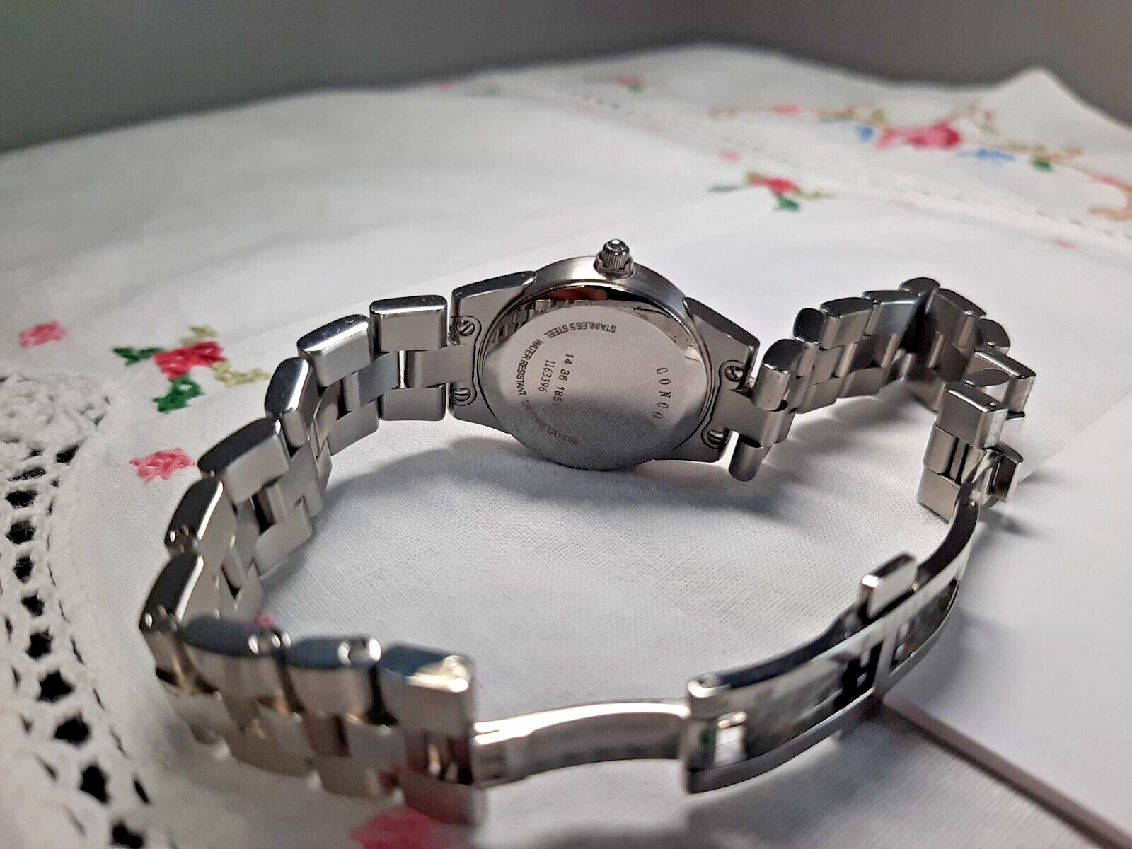 Concord Mariner White Dial Stainless Steel Quartz Swiss Watch Sapphire Crystal