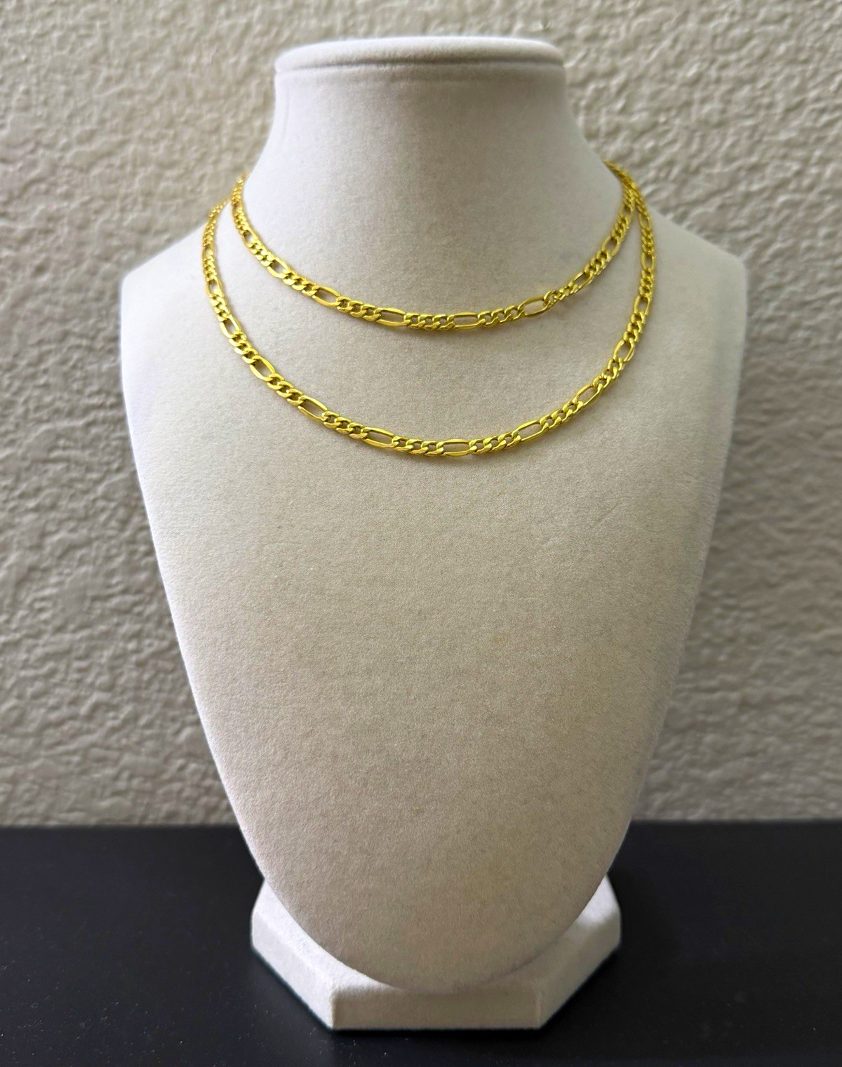 30 inch 4.2mm – 14k Yellow Gold Figaro Chain