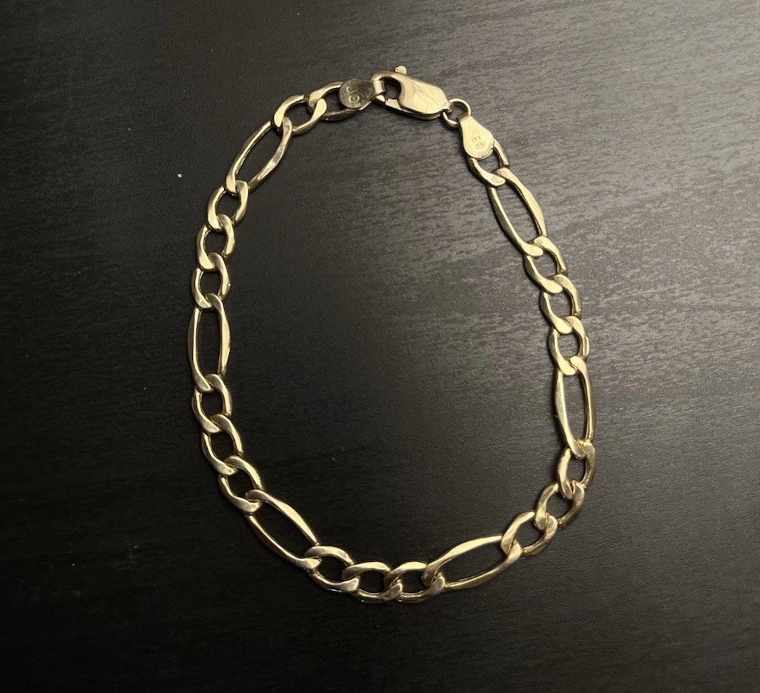 14K Gold Figaro Bracelet 5.5mm 7 inches