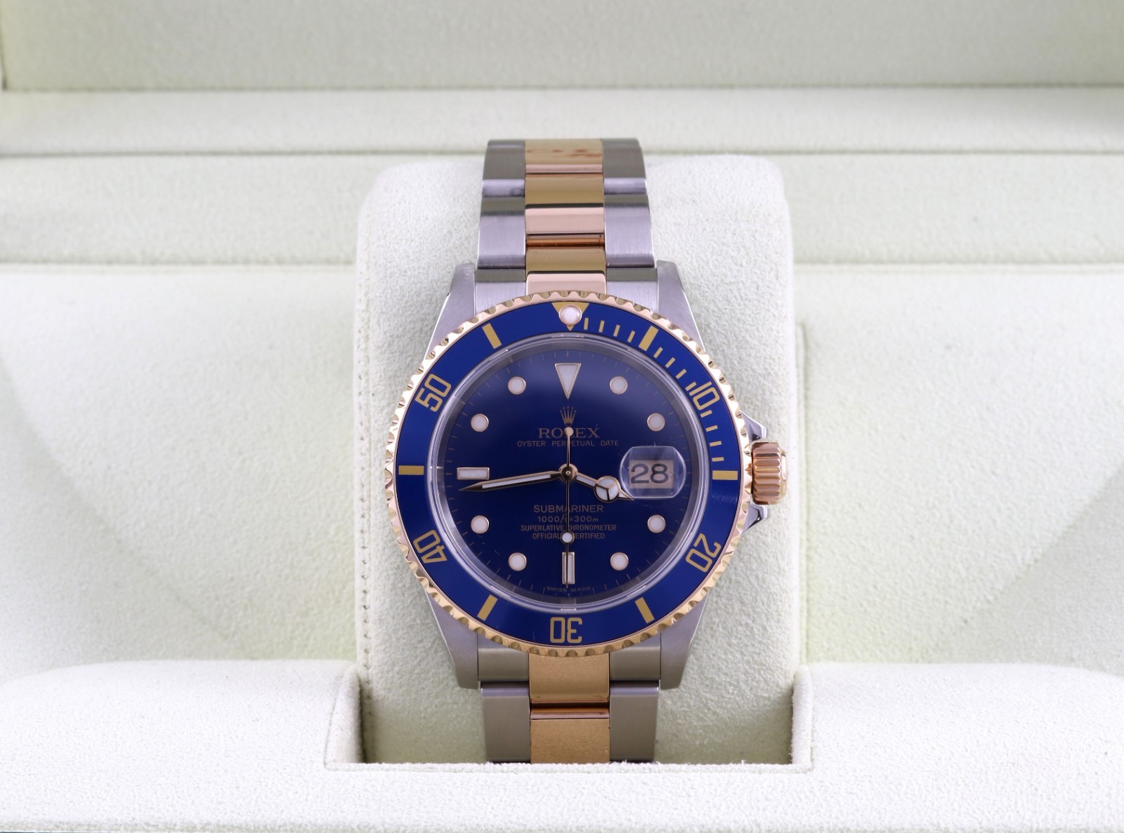 Rolex 2006 Submariner Date Blue SEL No Holes 18K Gold/Steel Box/Papers 16613