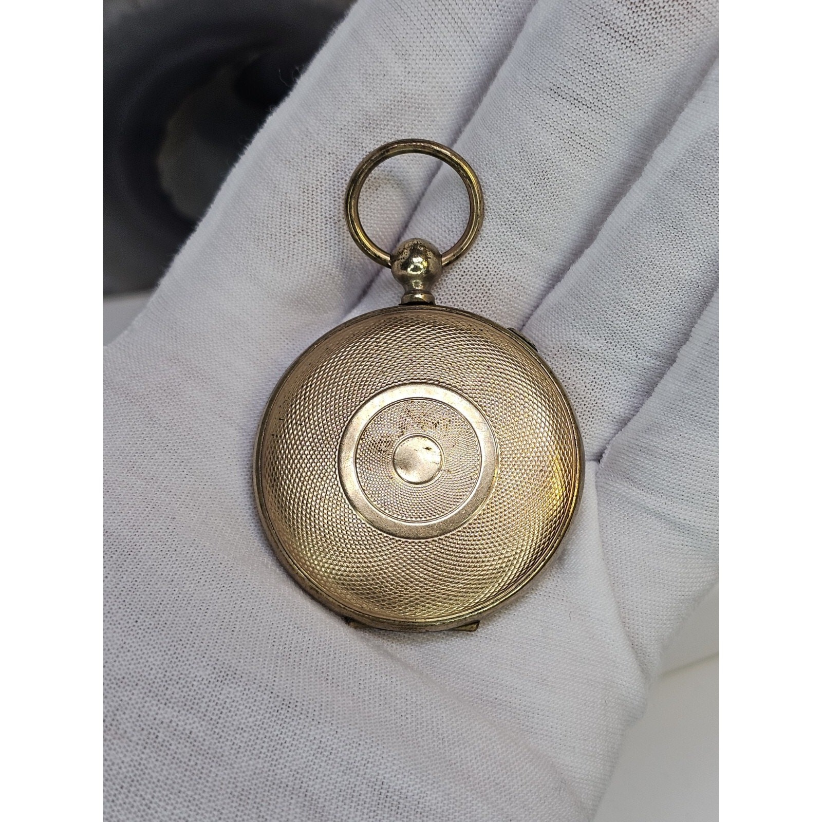 Antique Mid 1800s – American Locket (Male & Female Pictures – Treasure