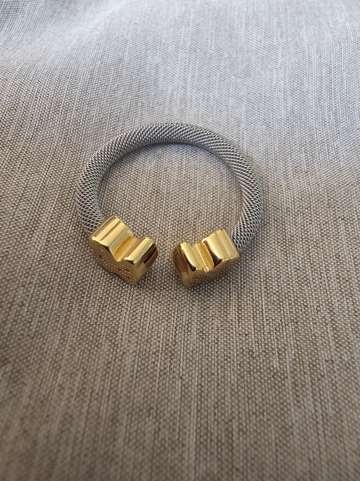 💛🧡🧡TOUS GP750 SILVER AND GOLDEN PLATED RING SIZE 7