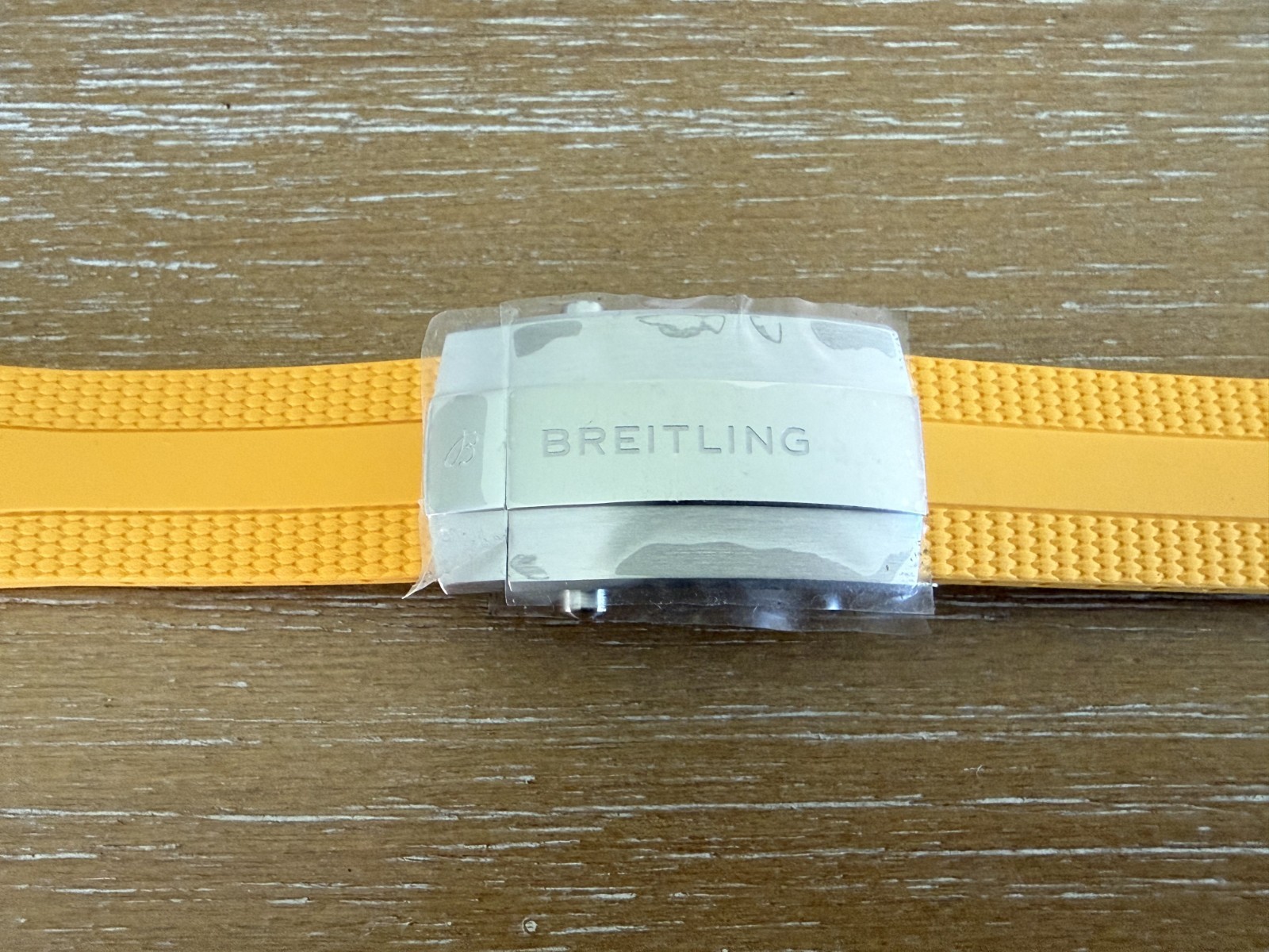 Breitling SuperOcean Diver Pro Yellow Rubber Strap Buckle A17375 22-18mm 364S