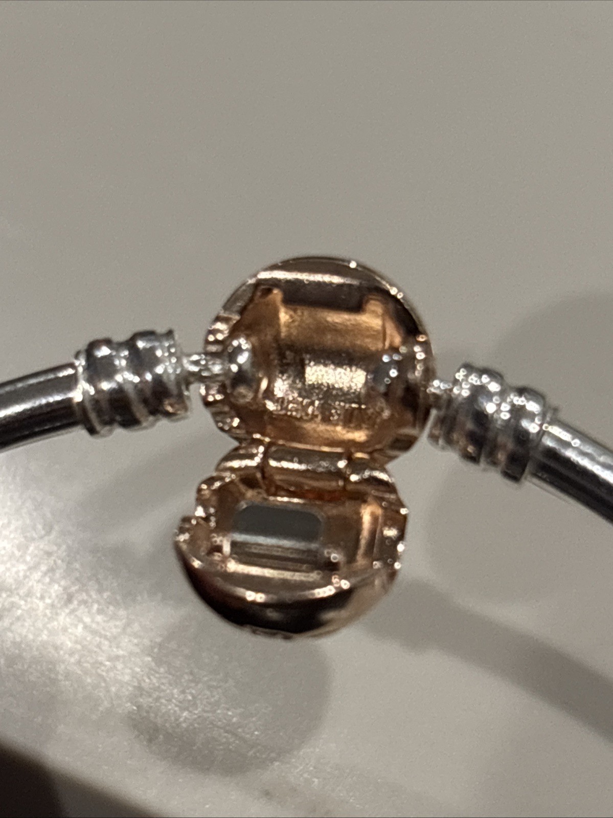PANDORA moments Ster Silver & 14K Rose Gold Plated Bangle Bracelet 580713 7.5”