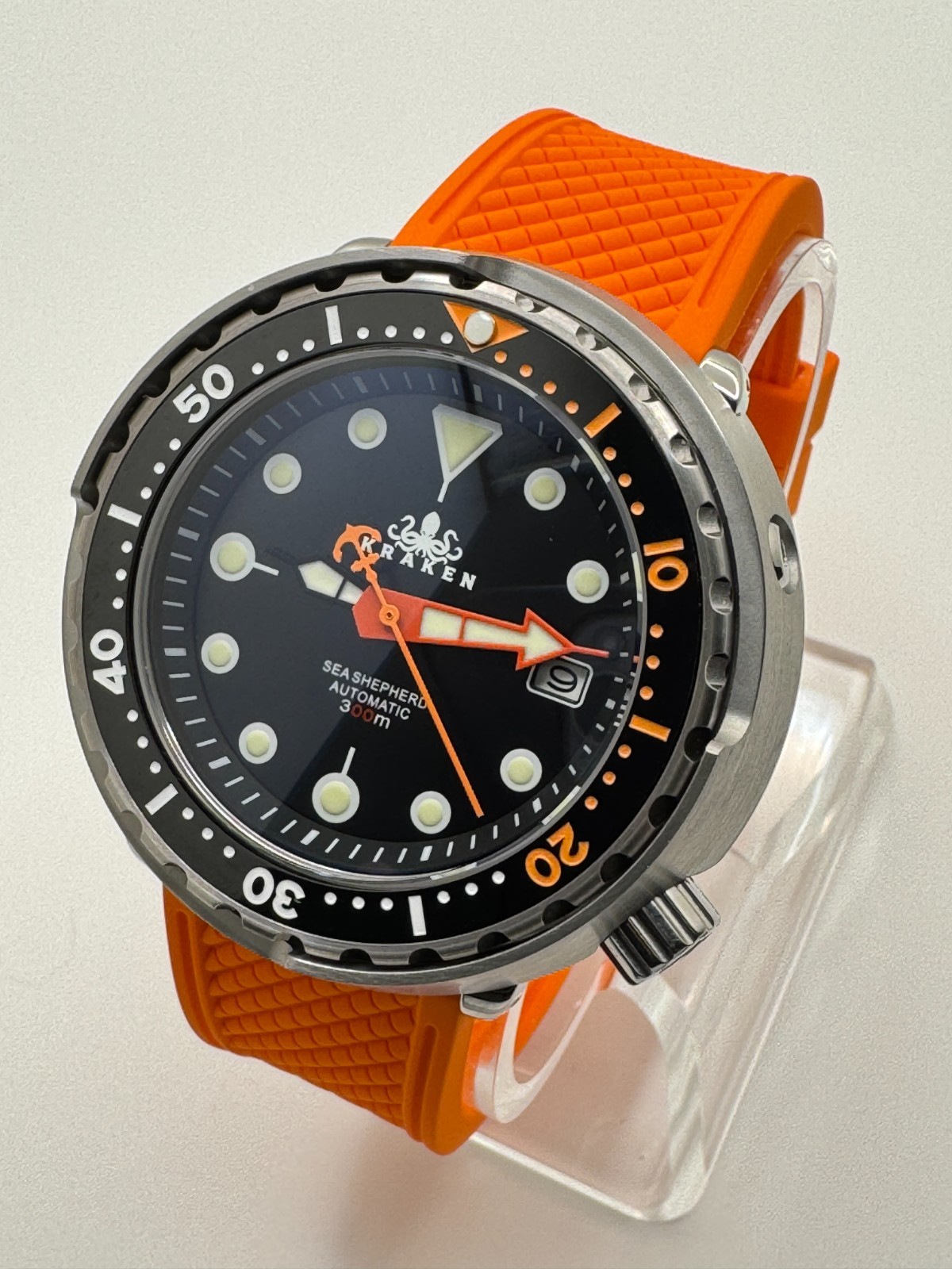 KRAKEN Automatic Dive Watch 300M NH35 Sapphire Steel Black Orange Diver