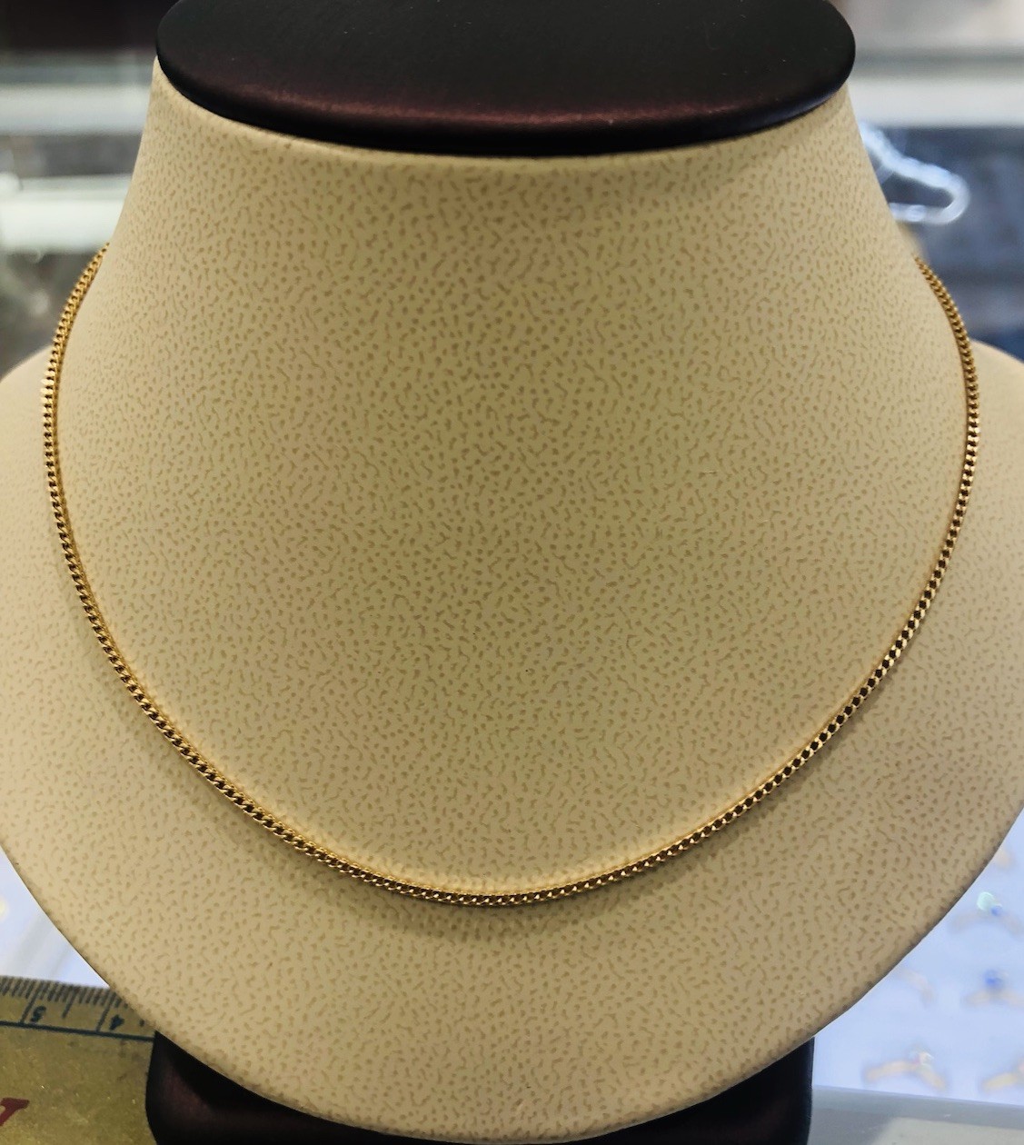 14KT YELLOW GOLD CUBAN BOX NECKLACE 1mm width 16 Inches Long Weight 3.4g-UNISEX