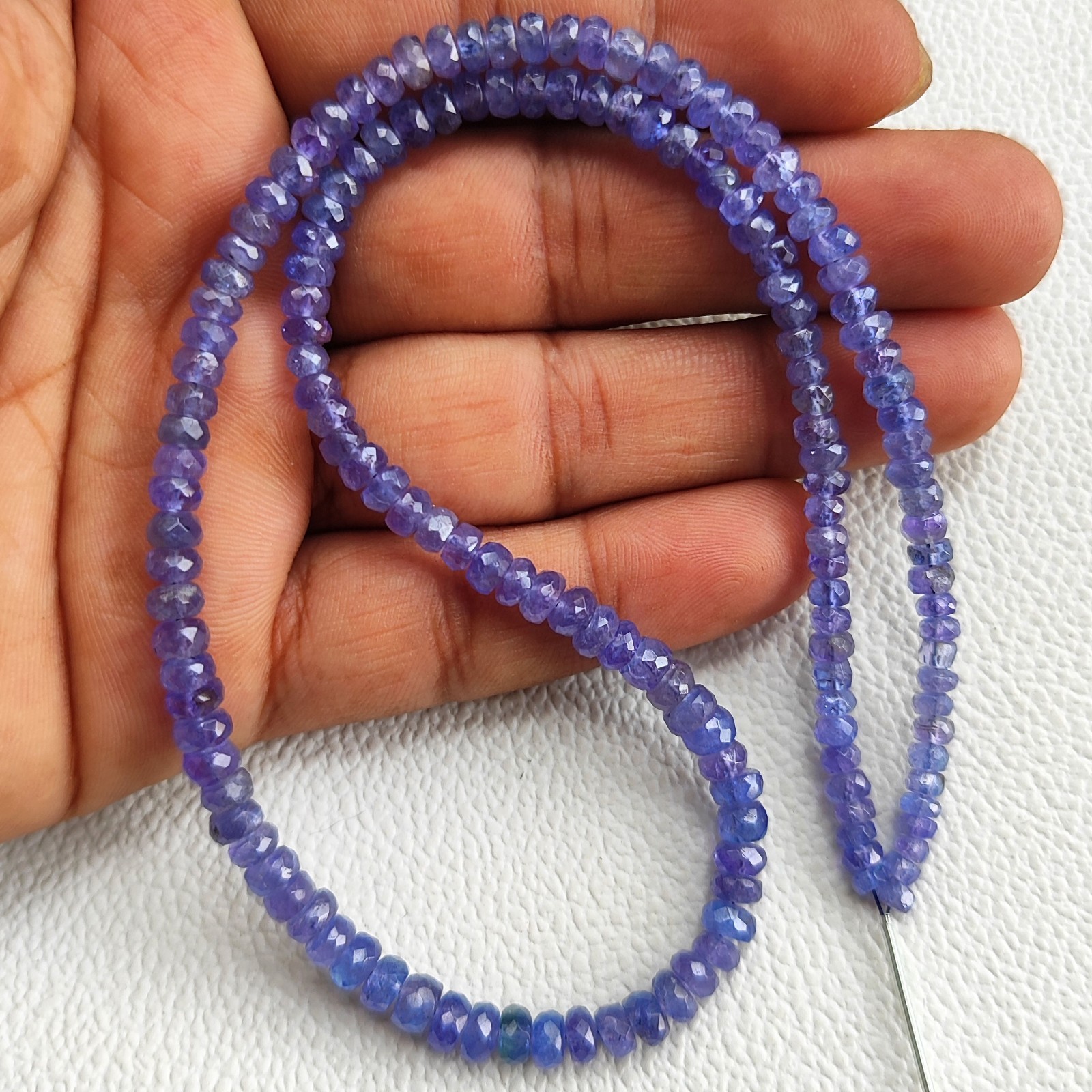 Tanzania Tanzanite Gemstone Beads Faceted Rondelle Shape 4.5mm-6mm 16″ Strand