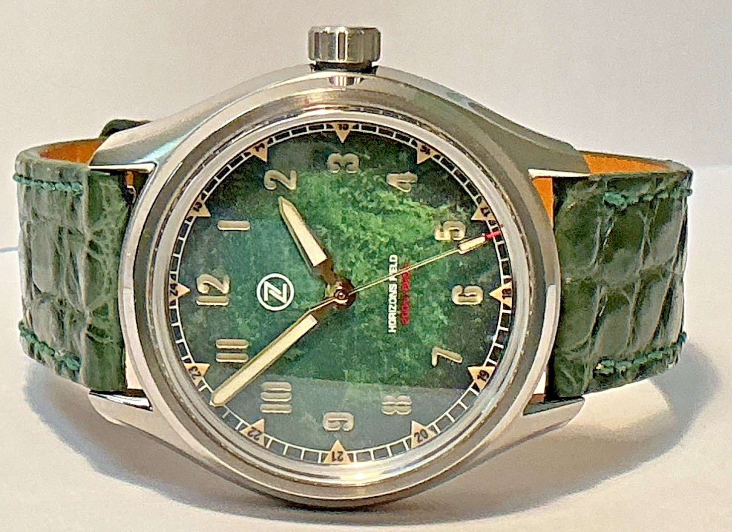 Zelos Horizons Field 39mm Stainless Steel Automatic Field Watch 200M Limited