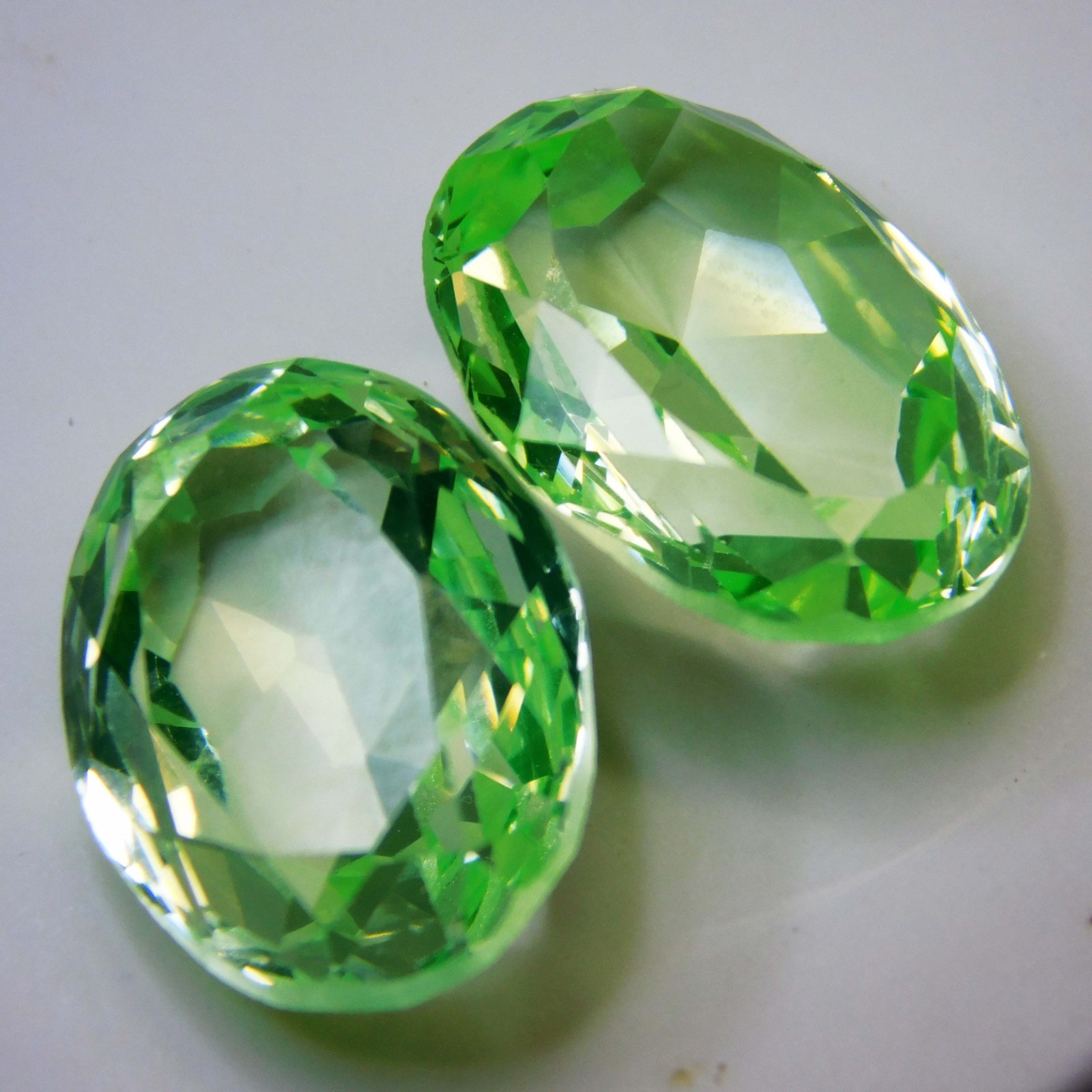 Certified Natural 22 Cts. Green Peridot Oval Cut Loose Gemstone For Jewelry 2pcs