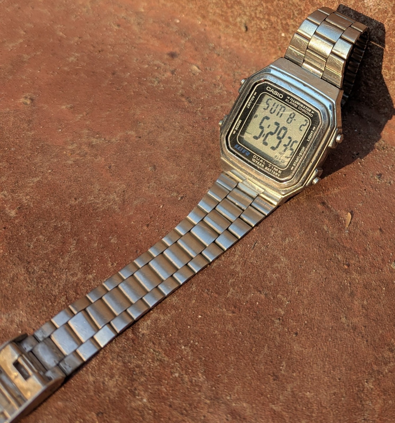 Vintage Casio A178W Digital Watch Silver Stainless Steel Alarm Chrono iluminator