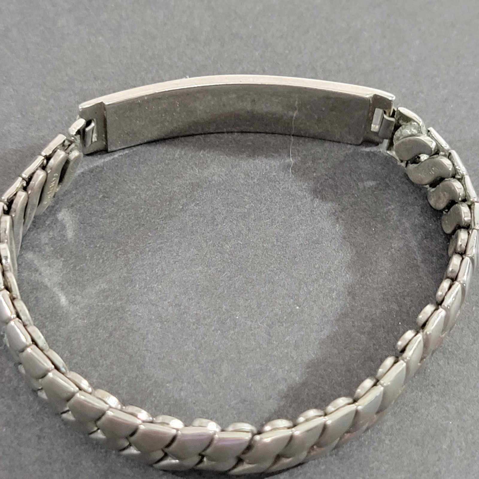 Silver Tone ID Identification Bracelet Unsigned Stretch Nameplate Vintage