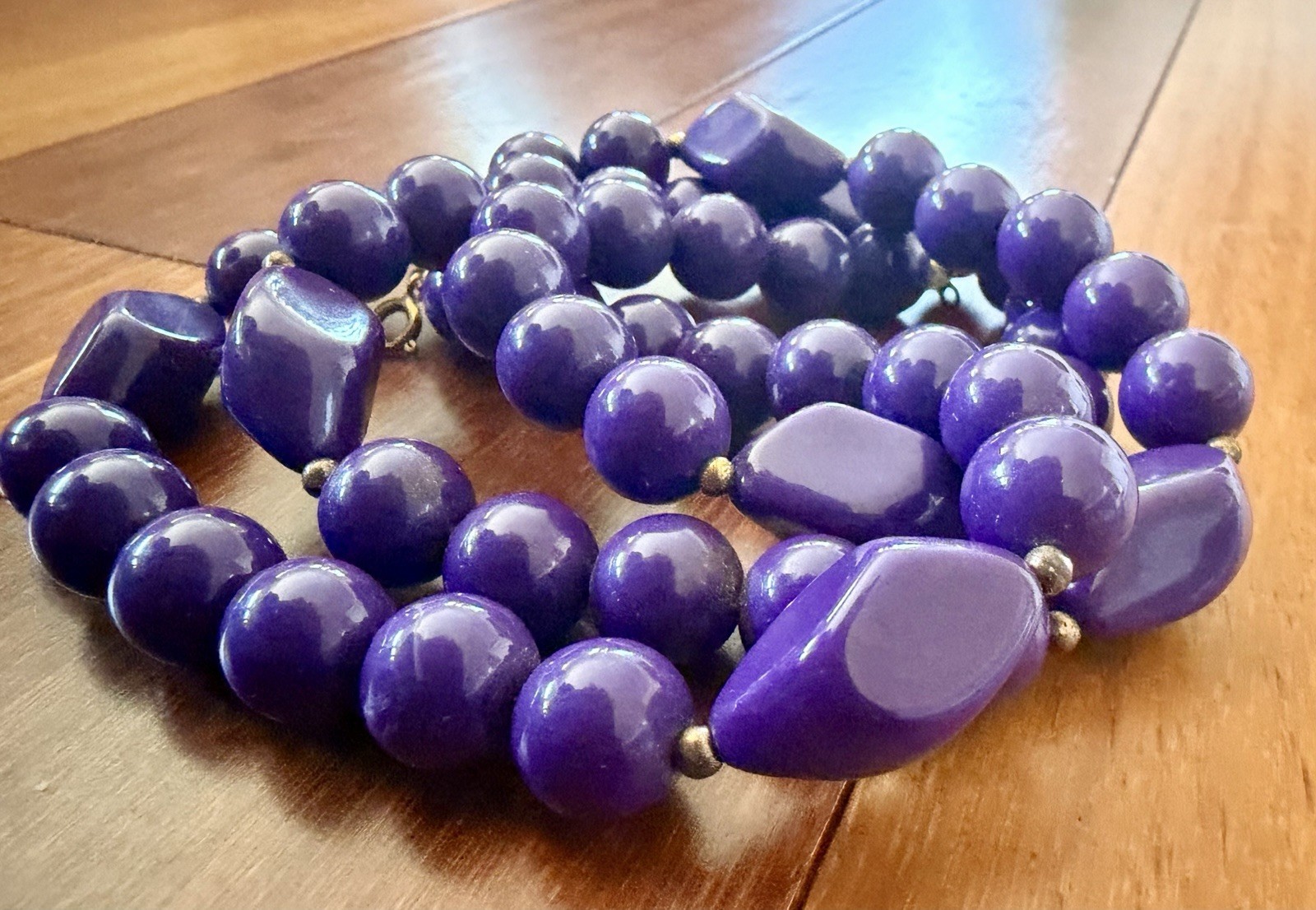 Vintage Retro Chunky Purple Bead Statement Necklace