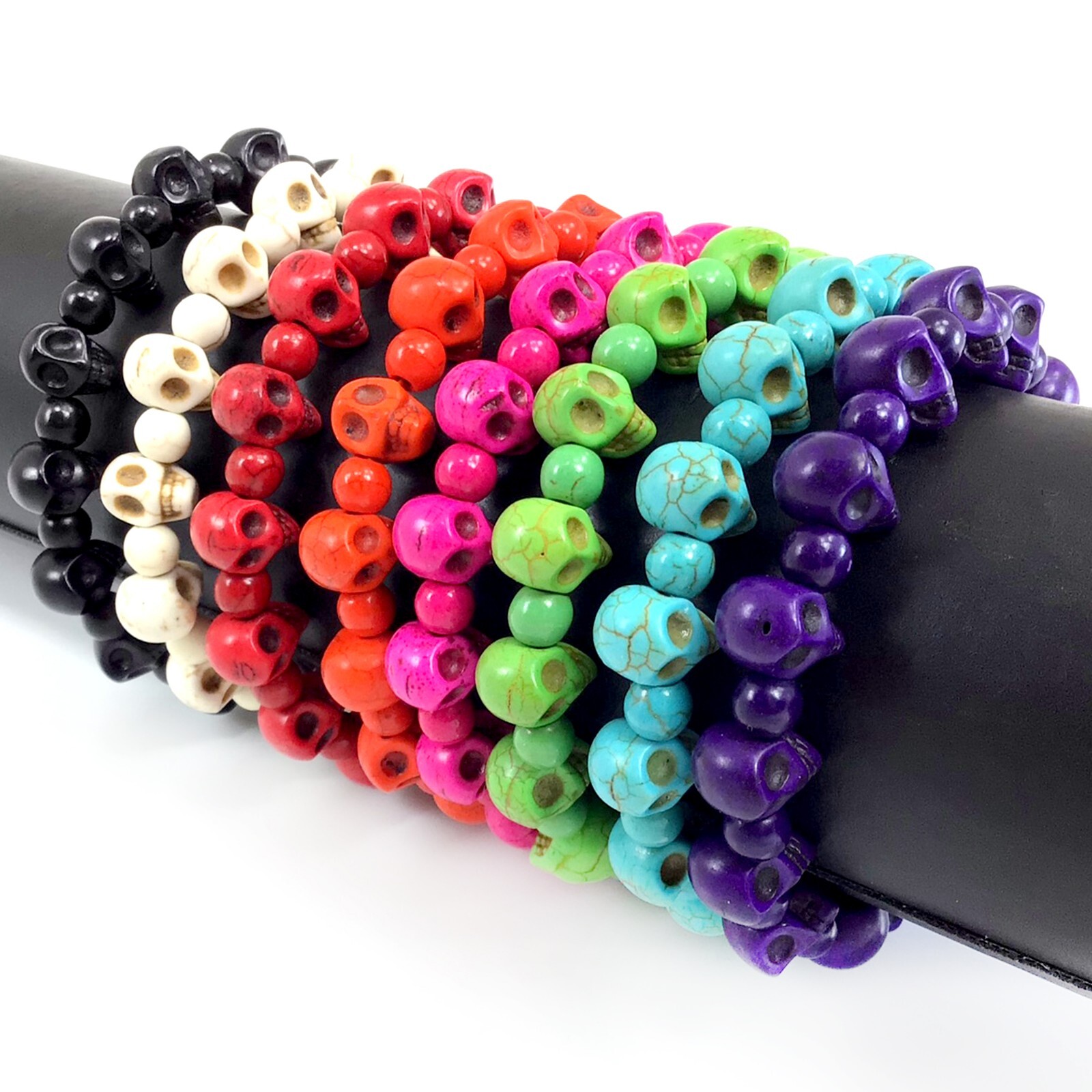 Skull Bracelet Halloween Handmade Howlite Turquoise Bead 7.5″ Stretch Skeleton