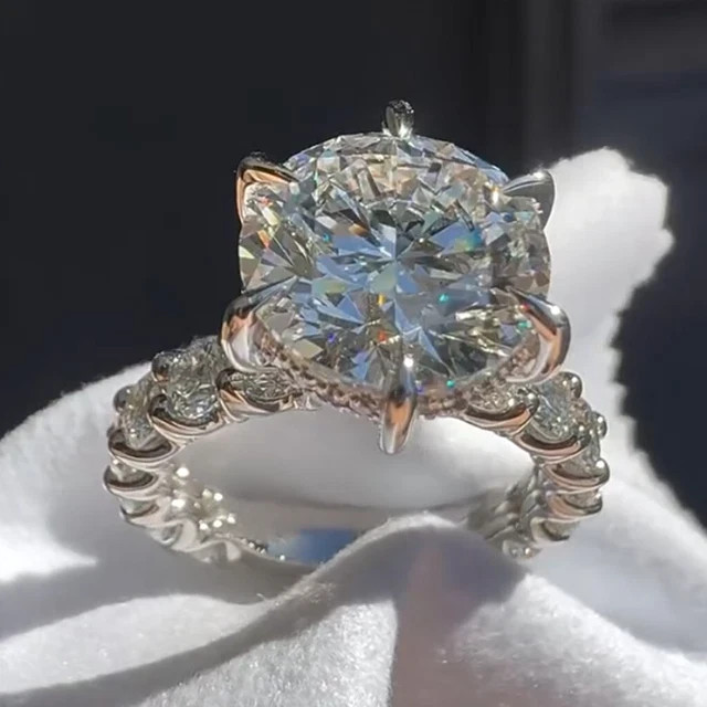 4CTW Round Cut Moissanite Engagement Ring 925 Sterling Silver 14K Vermeil Gold