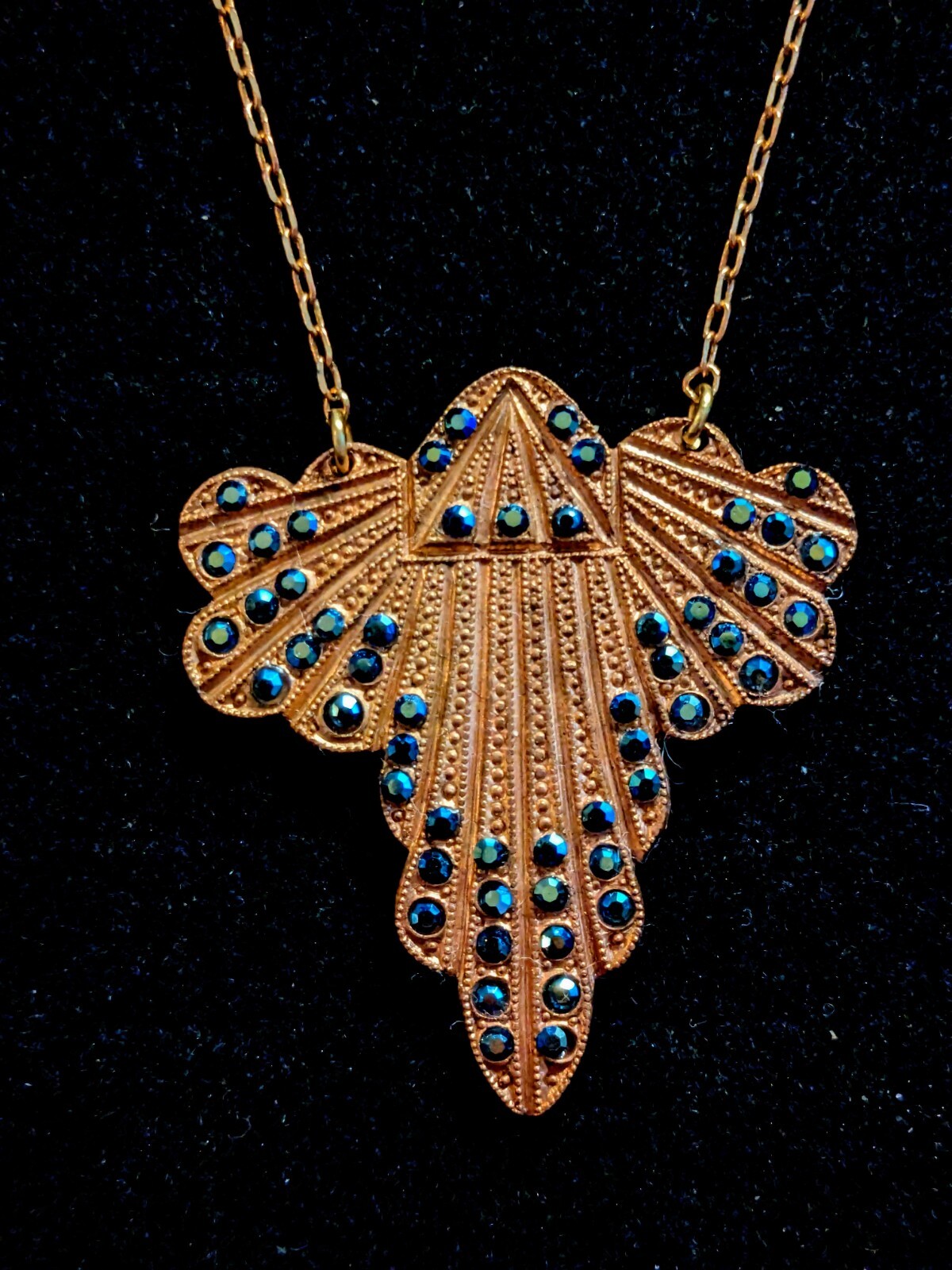 Vintage Classic Art Deco Sparkly Die Struck Brass Pendant Necklace