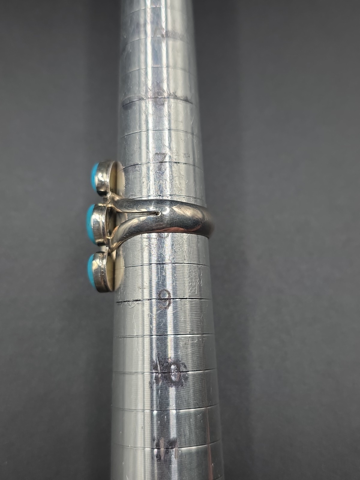 🔥VTG Native American Style Sterling Sliver Turquoise And Mother Of Pearl Ring