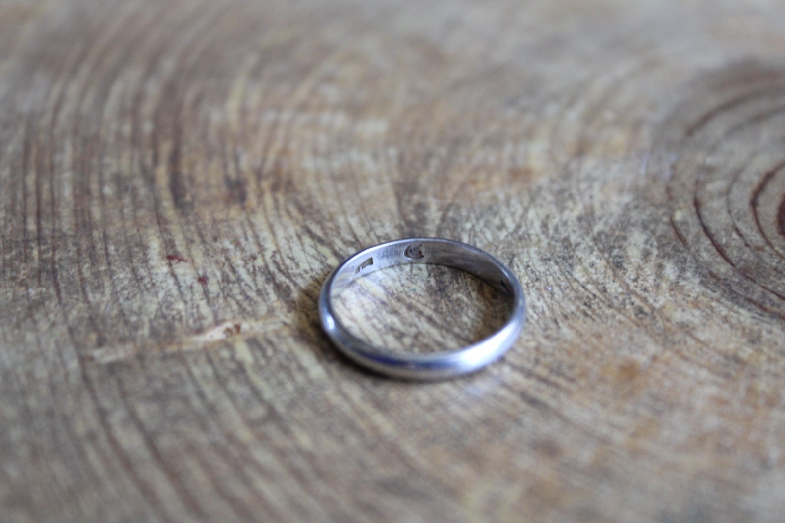 Smooth Sterling Silver Band Ring 3mm size 7 signed