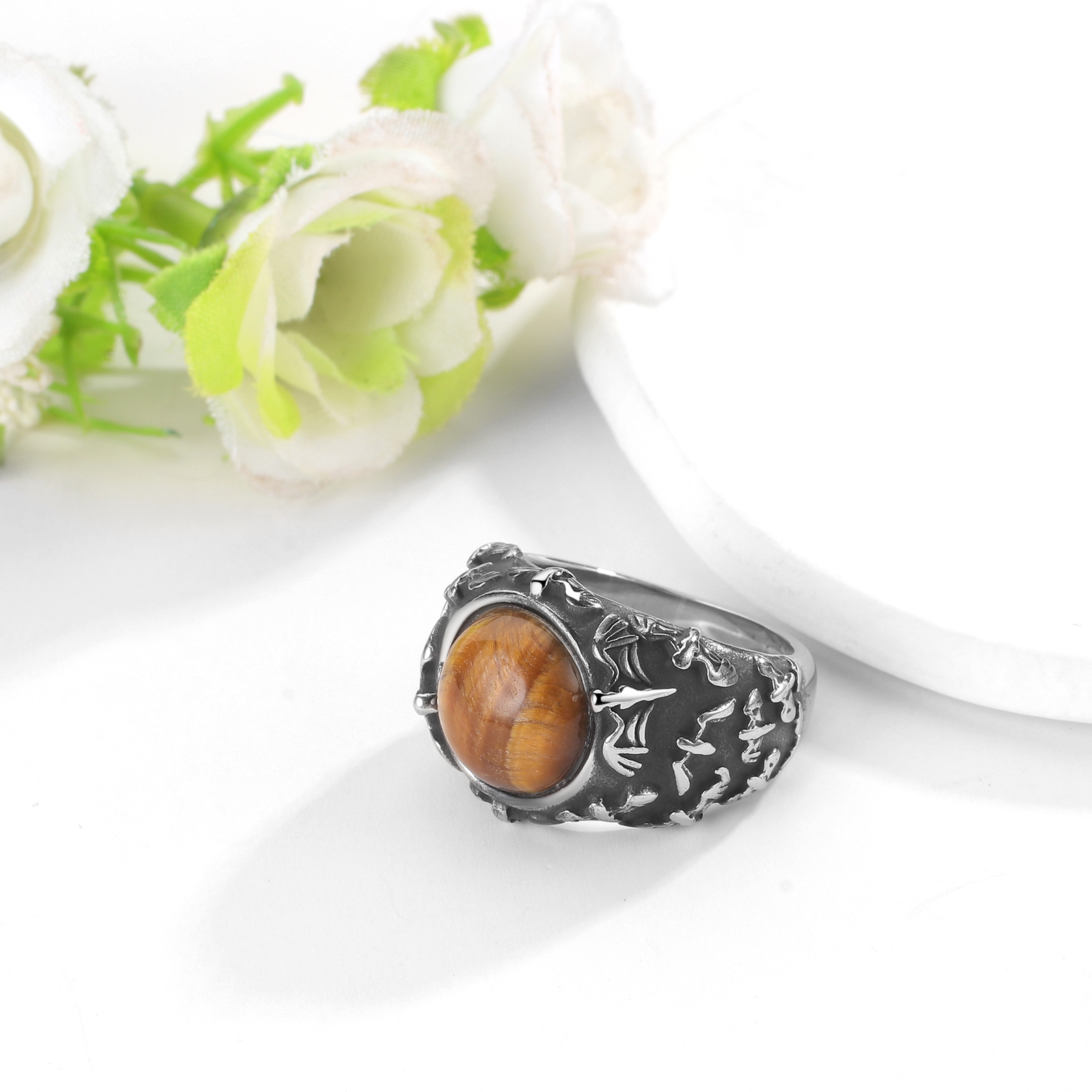 Men’s Gothic Vintage Tiger Eye Bat Casted Stainless Steel Ring Band Size 7-13