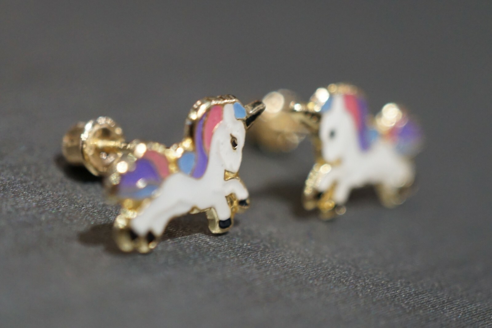 14K Solid Yellow Gold Enamel Unicorn Screw Back Stud Earring.