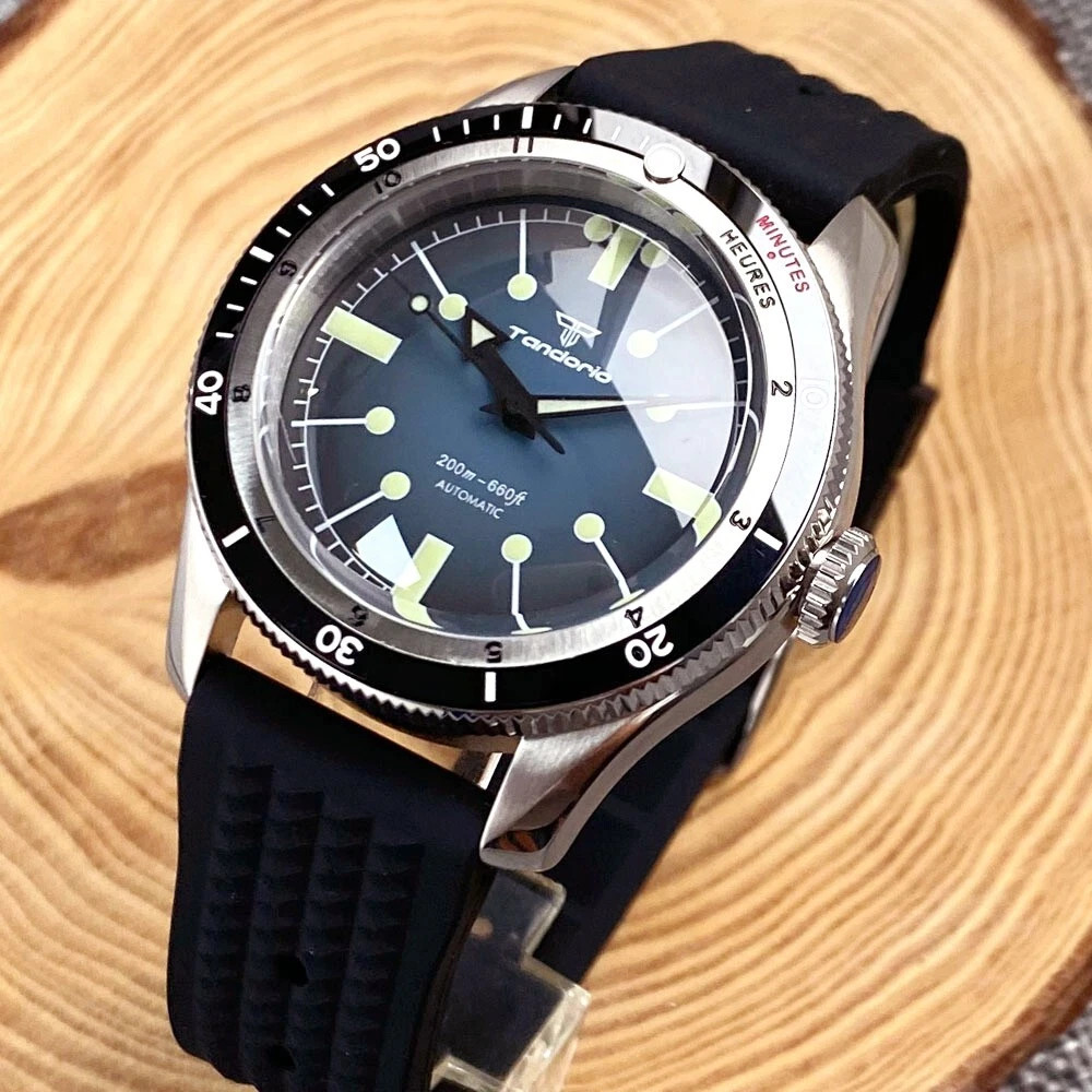 20ATM Diver Tandorio 40mm Sapphire Red Blue Japan NH35A Automatic Men Watch Lume