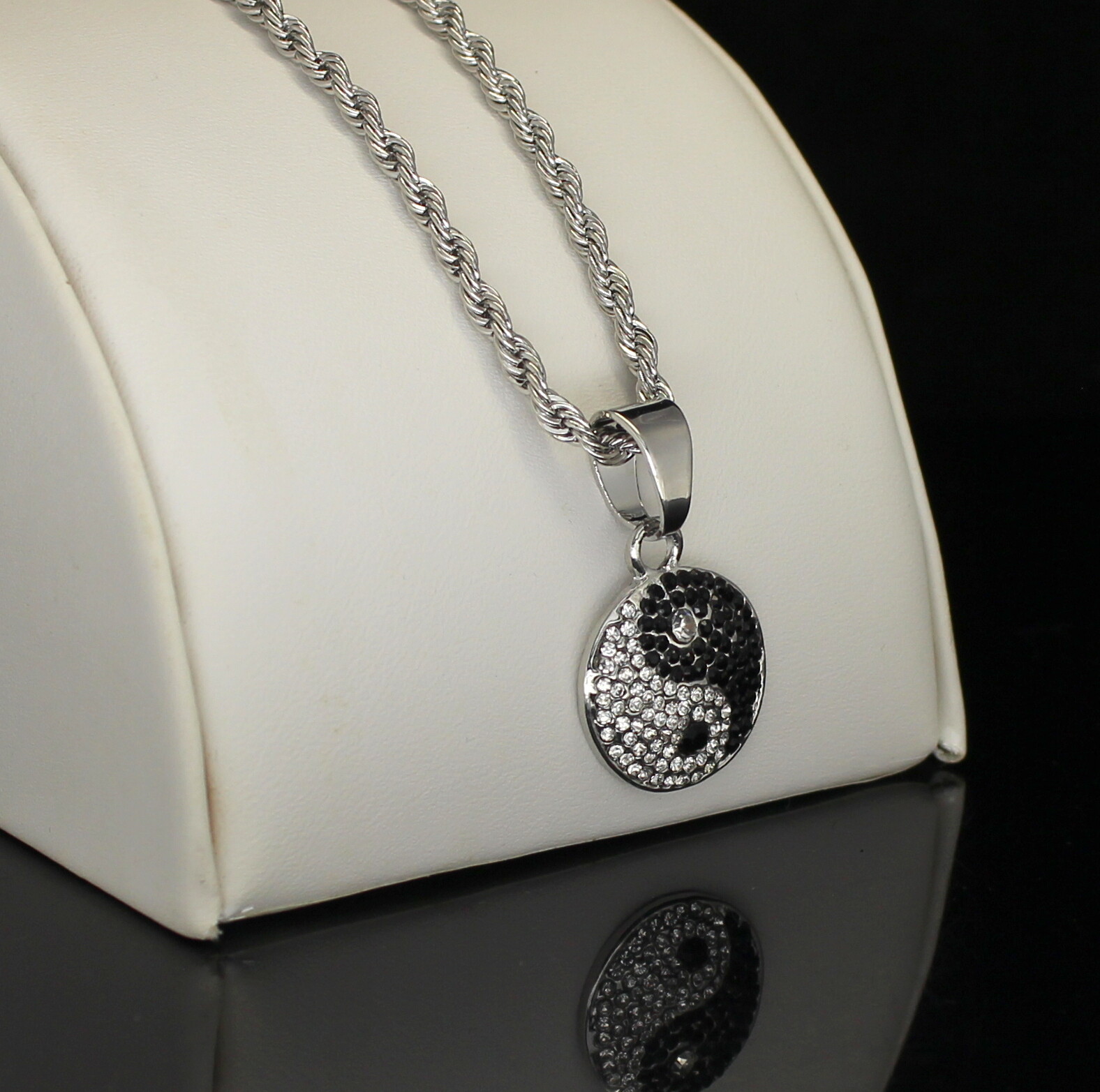Mini Icy Ying Yang Rhinestone Pendant Silver Plated 24″ Rope Hip Hop Necklace