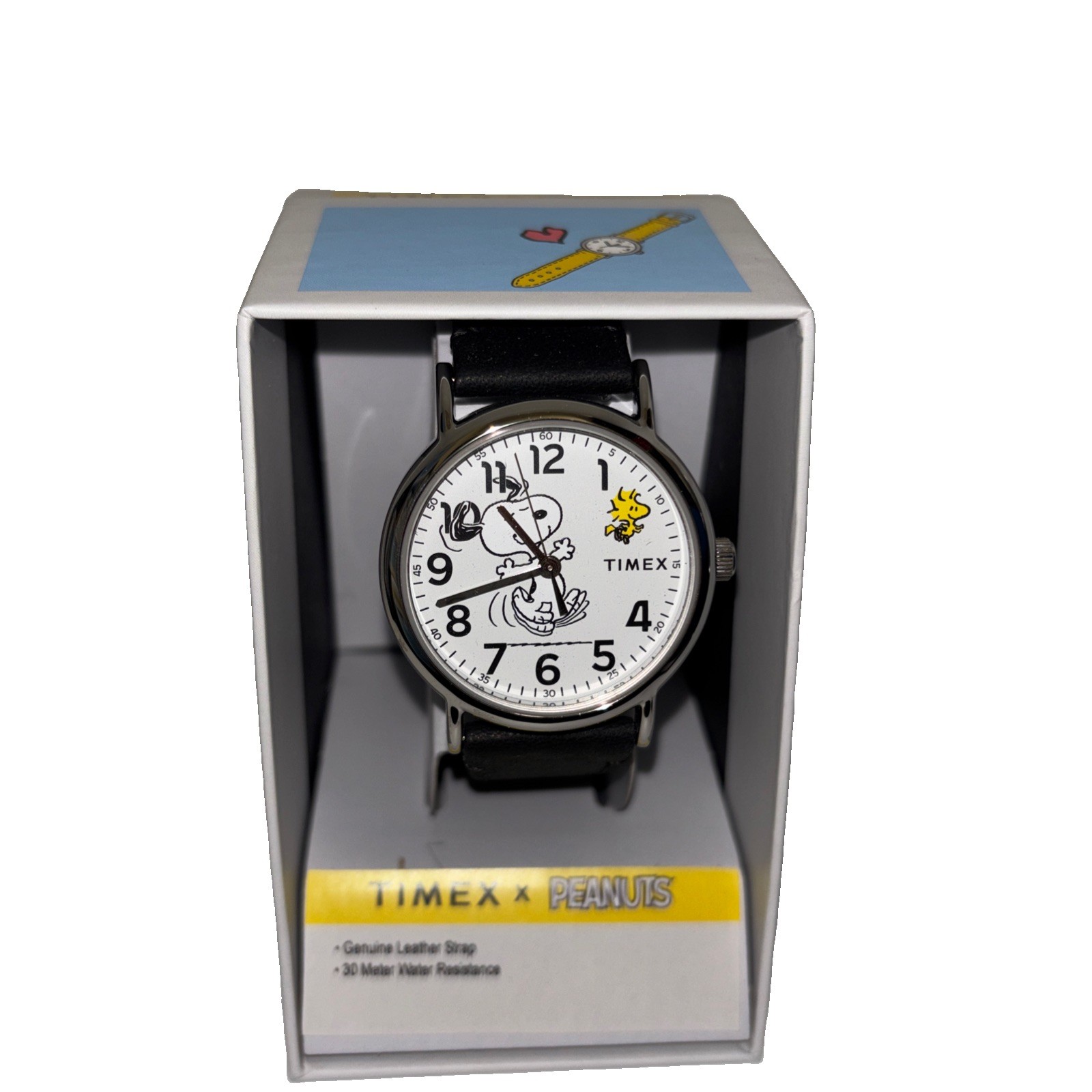 Timex TW2Y31000 Unisex Peanuts x Timex Weekender Snoopy Dancing Analog Watch