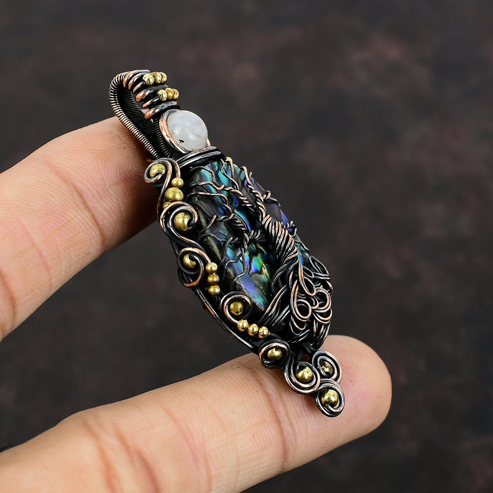 Womens day Deal Oval Abalone Shell Gemstone Rainbow Moonstone New Pendant Copper