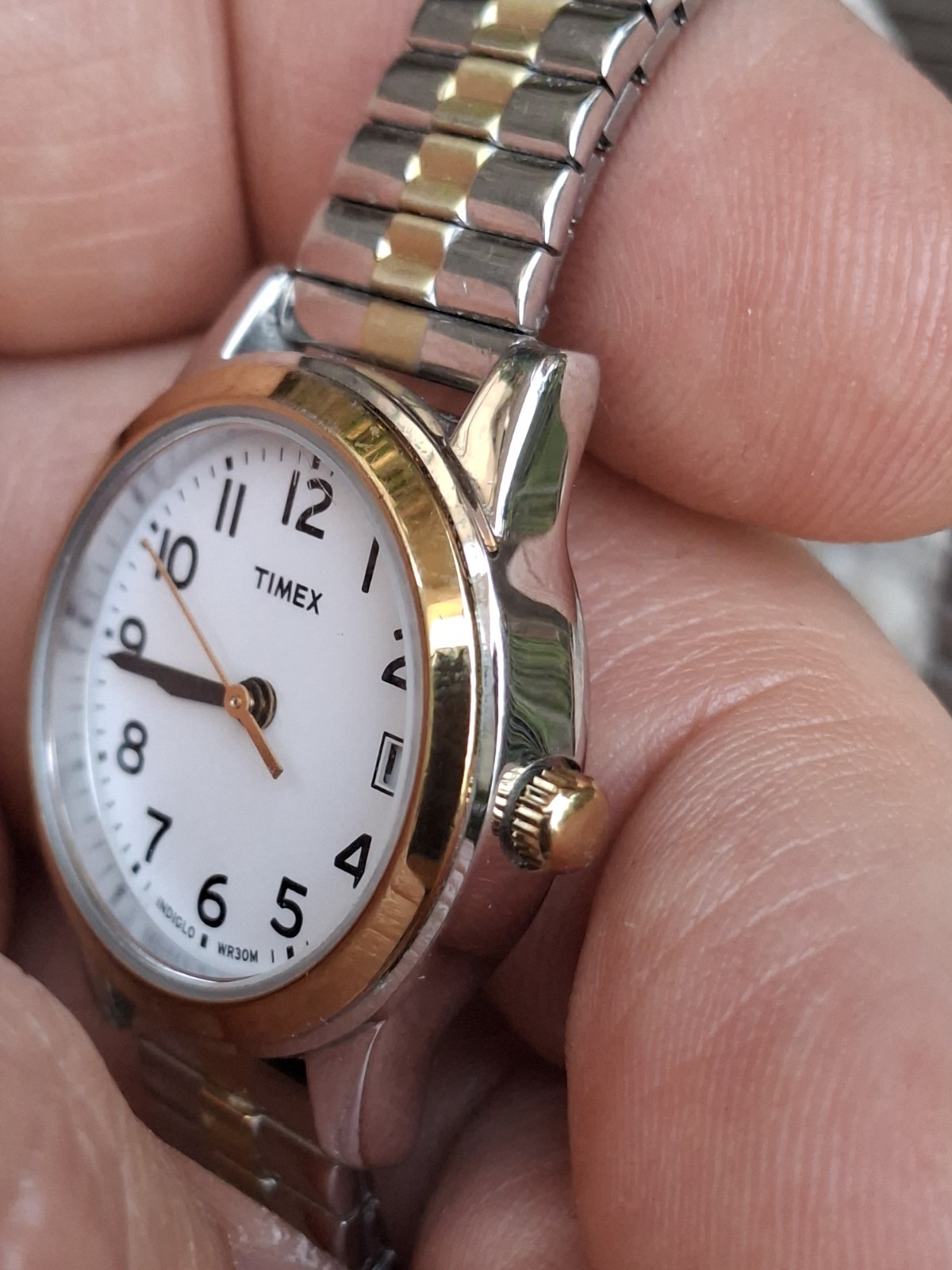 Timex Indiglo Two-Tone Quartz Watch Date White Dial WR30M Expansion Band