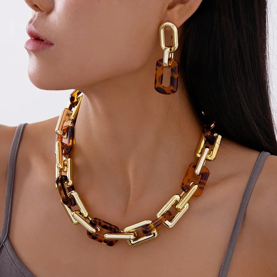 Elegant Style Linked Chain Necklace Set Geometric Pattern Alloy Pendant Lobster