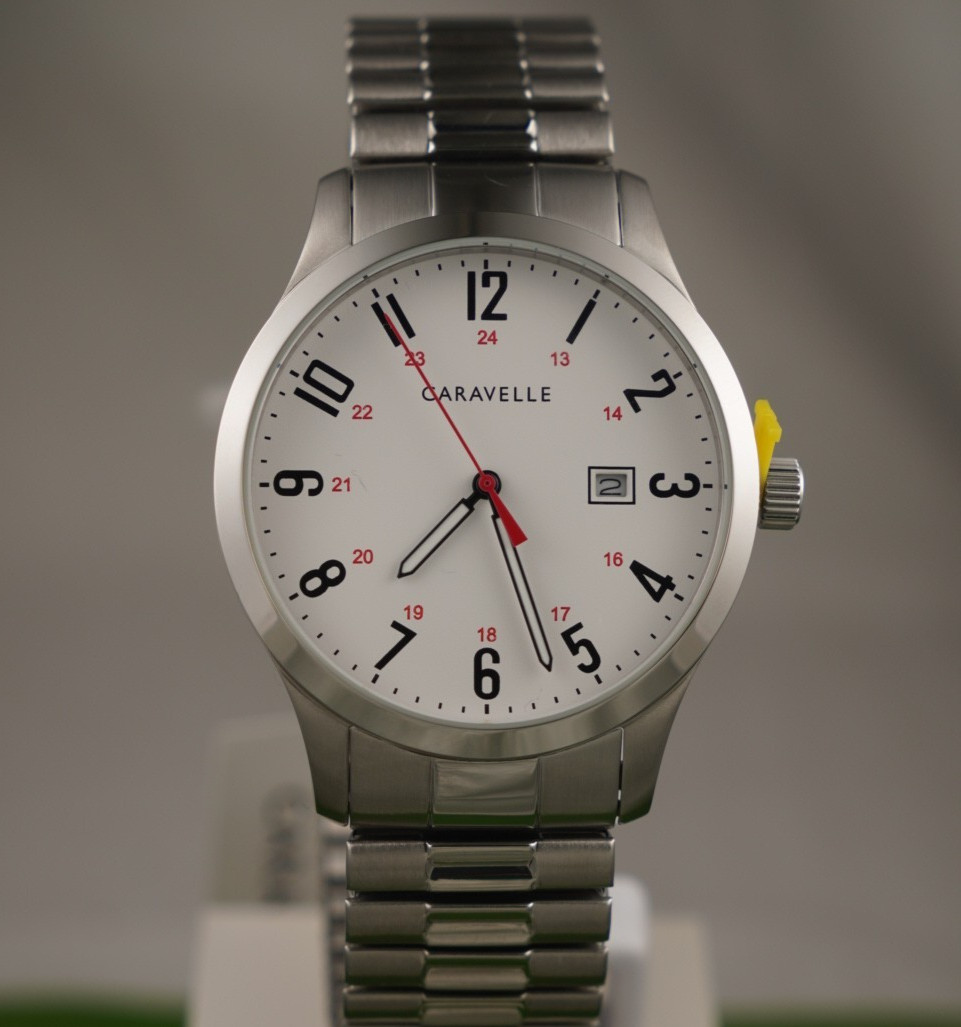 Caravelle Classic Expandable Stainless Men’s Watch Vintage 43B153